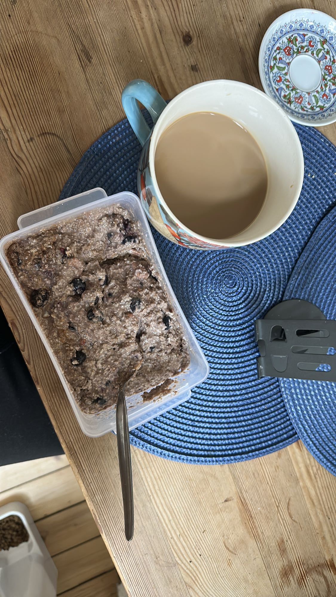 Havregrynsgröt med bär