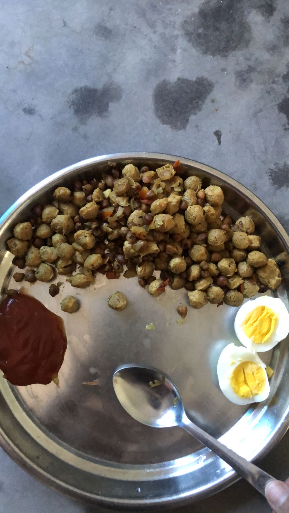 Soya Chana Egg Plate