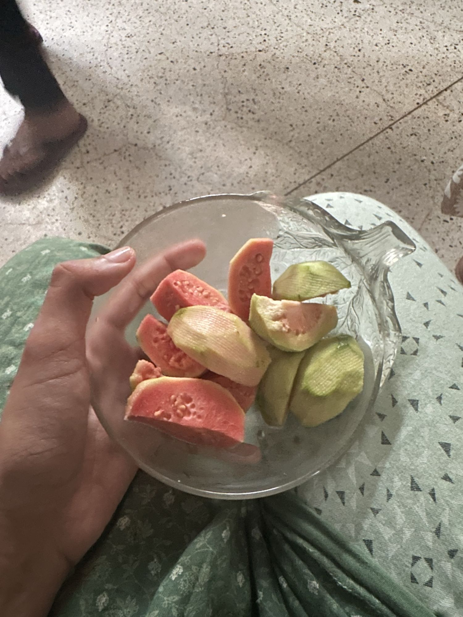 Fresh Guava Slices