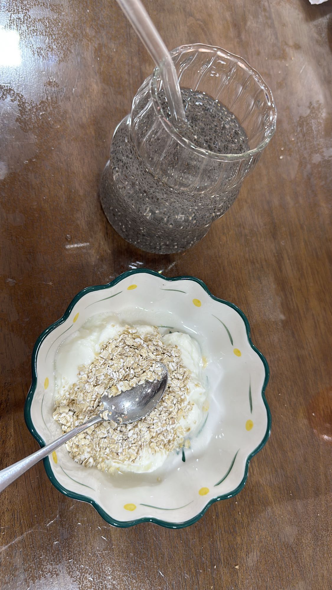 Yaourt, avoine et chia