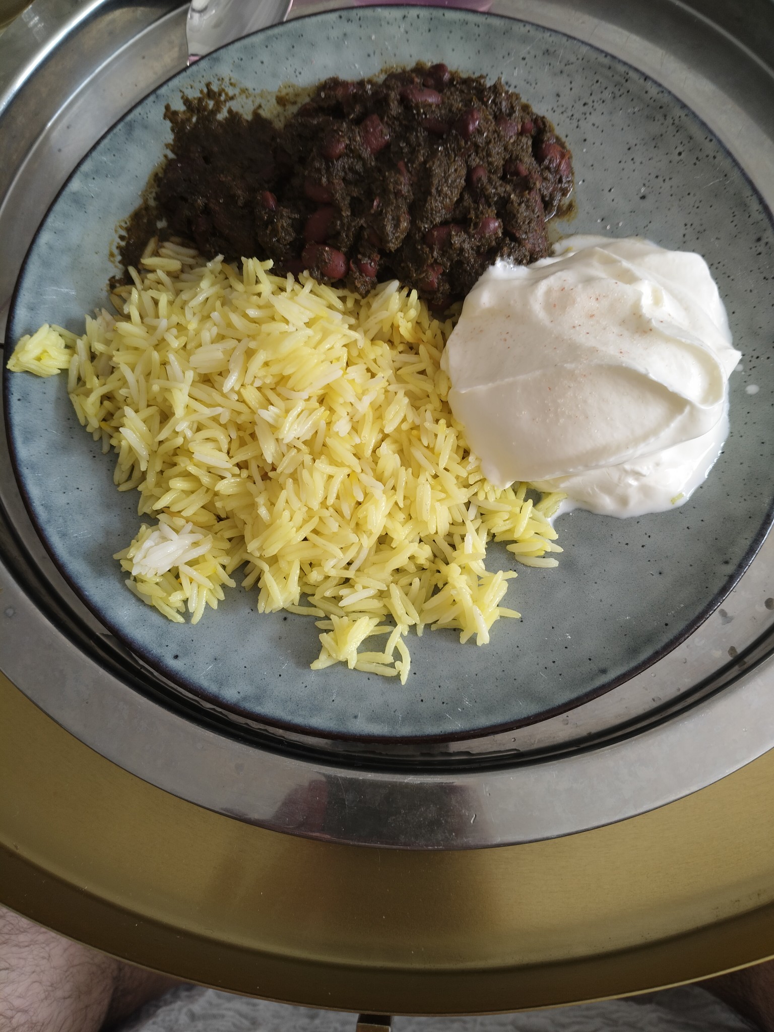 Ghormeh sabzi med ris & yoghurt
