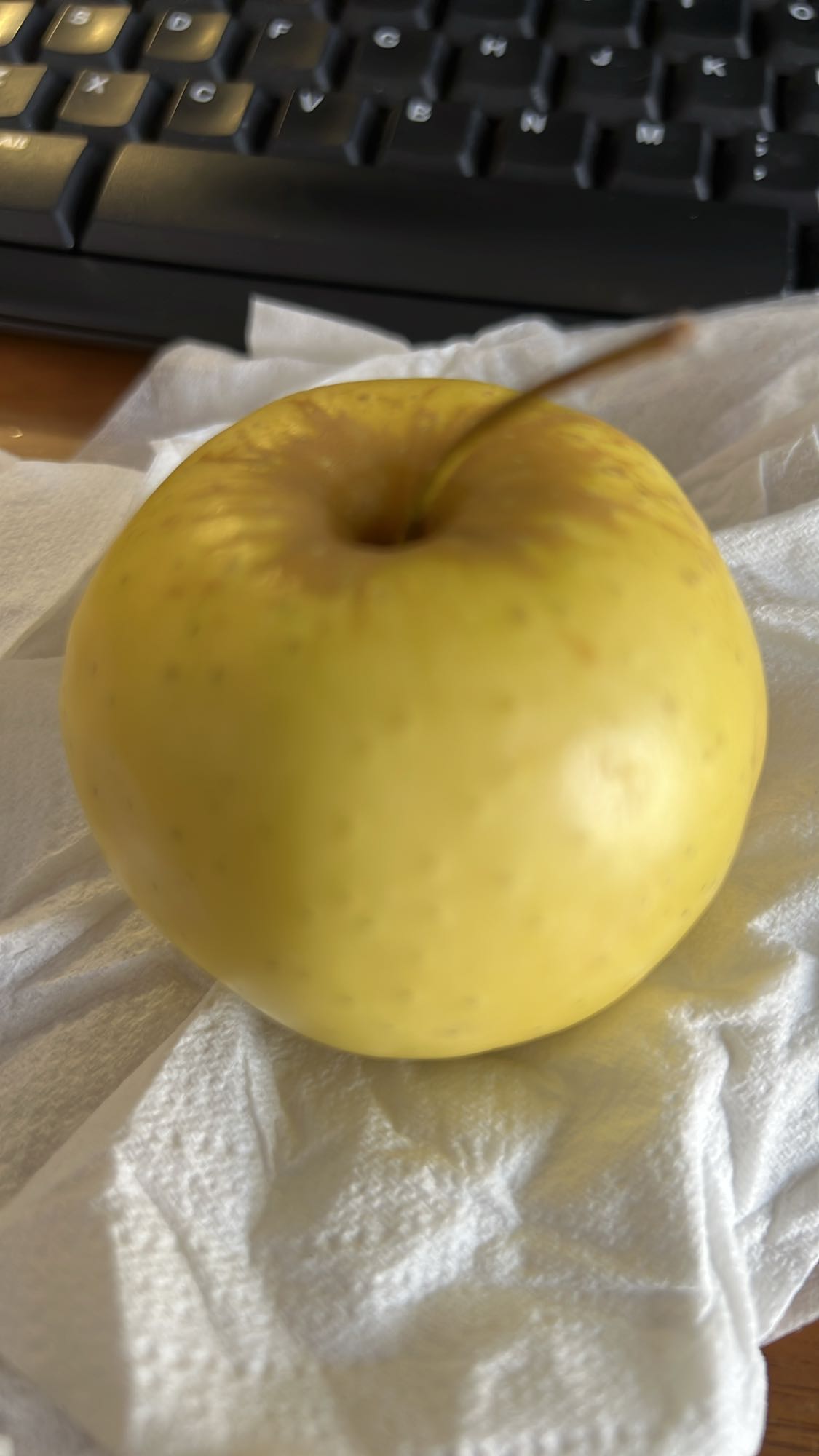 Golden apple snack