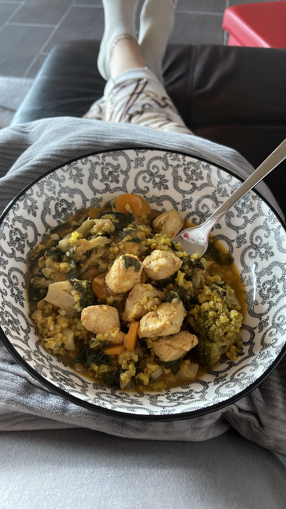 Kip met groenten en bulgur