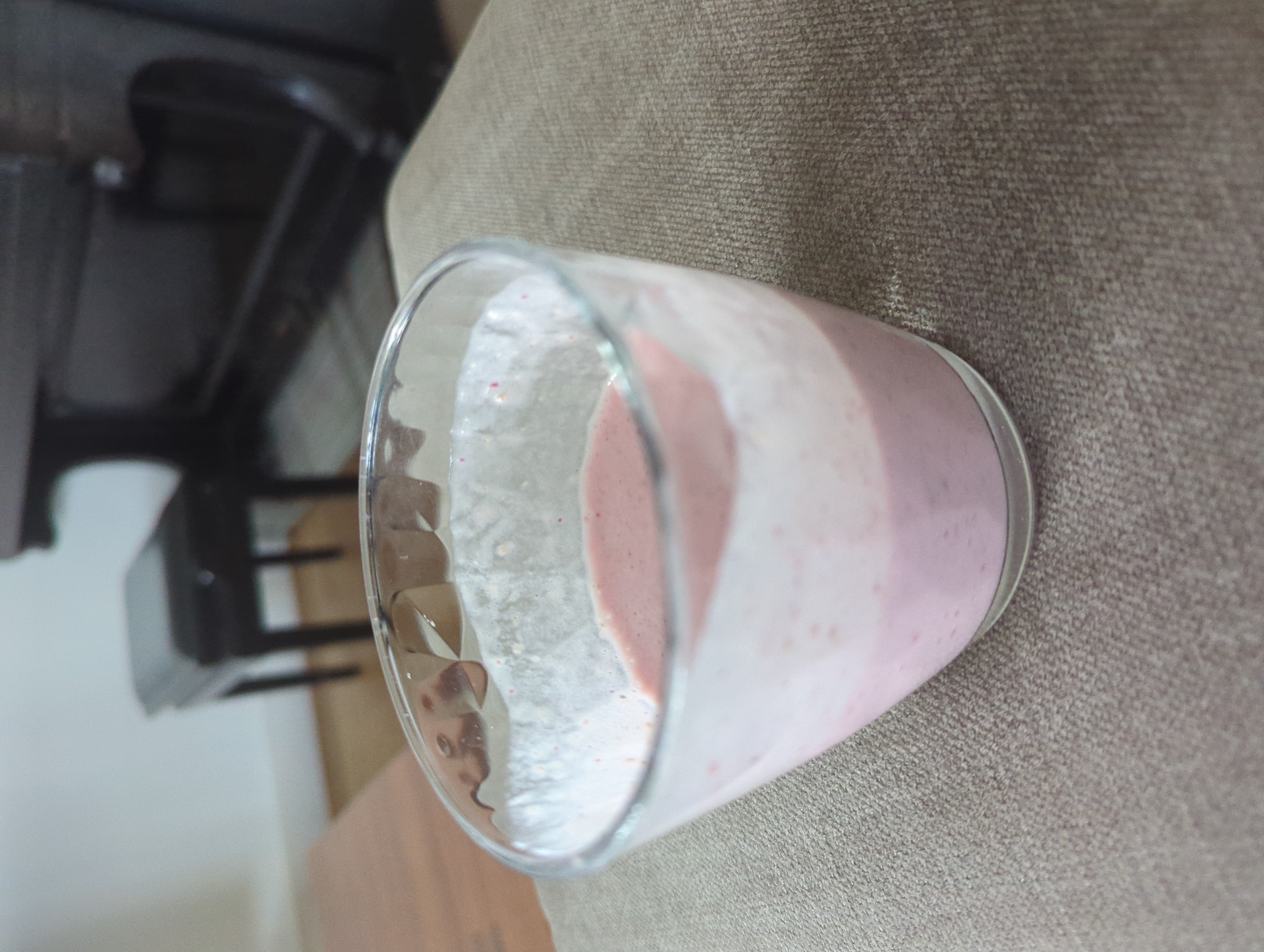 Strawberry Yogurt Smoothie