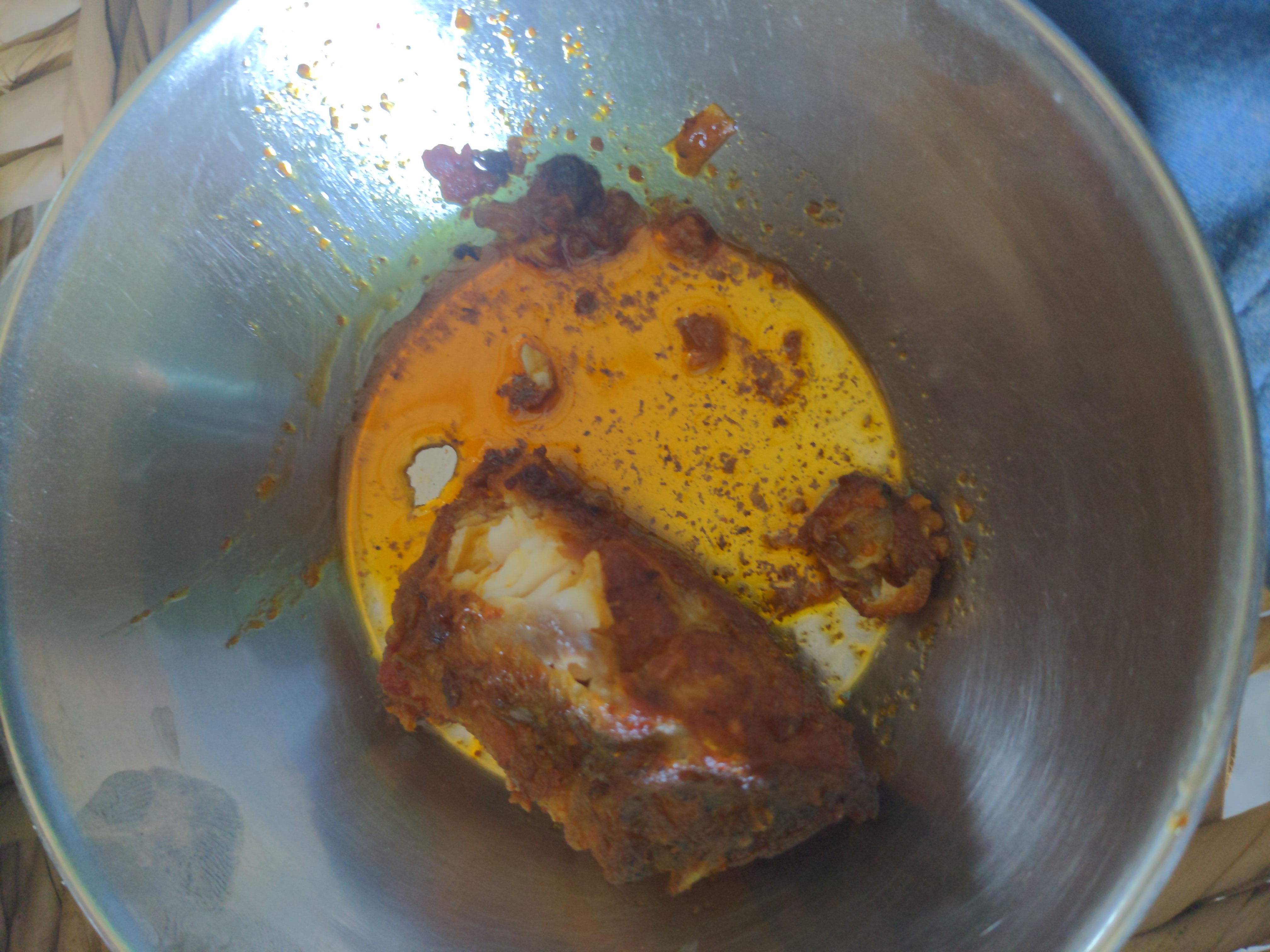 Spicy fried fish piece