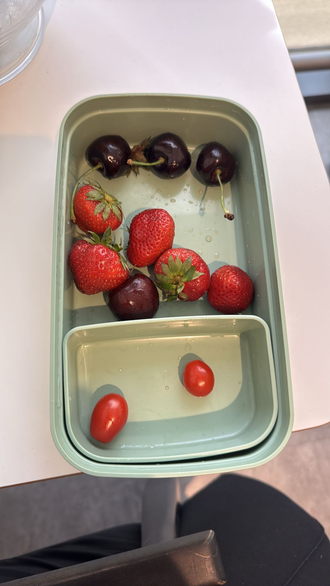 Fruit en tomaat snackbox