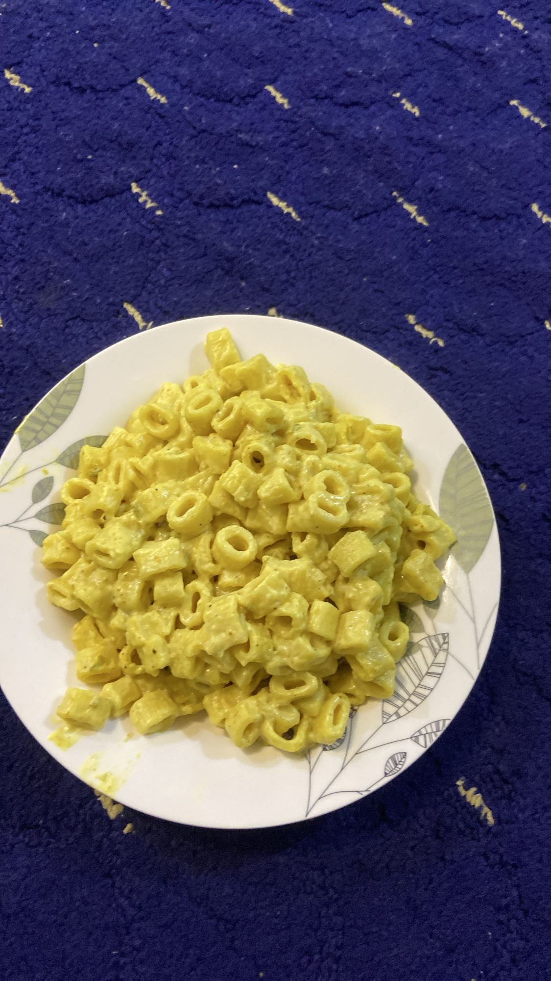 مكرونة بالجبنة