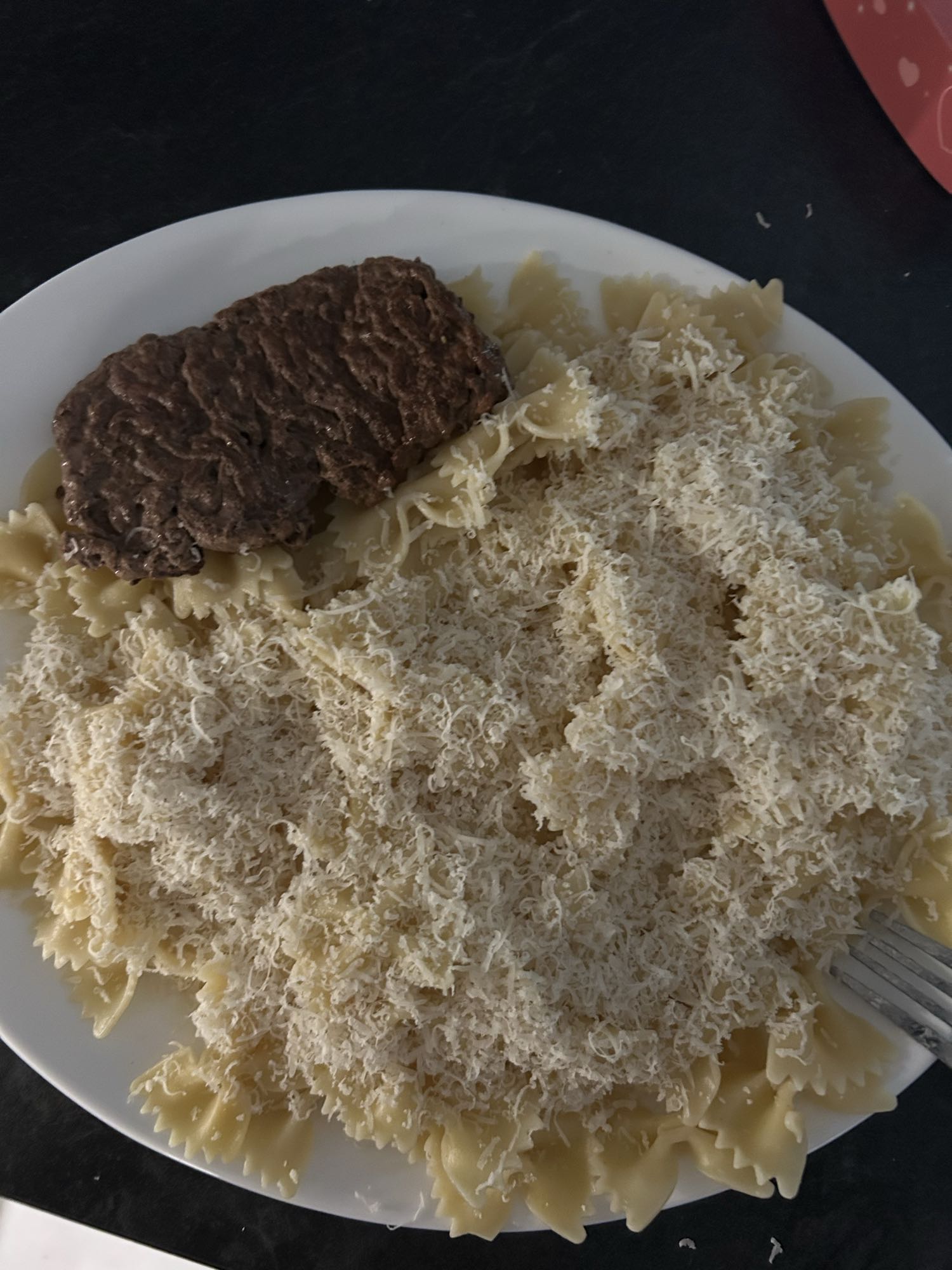 Pâtes au fromage et steak