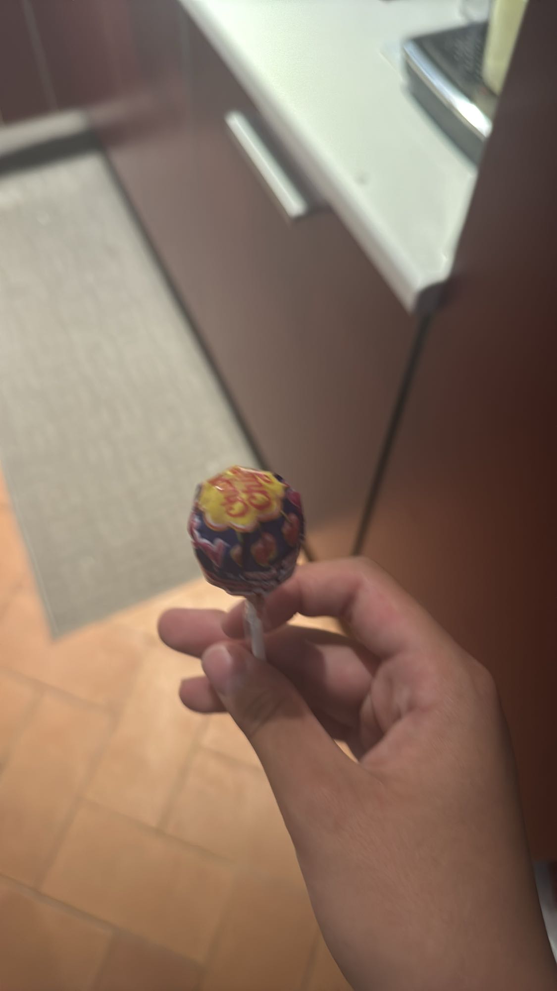 леденец чупа-чупс