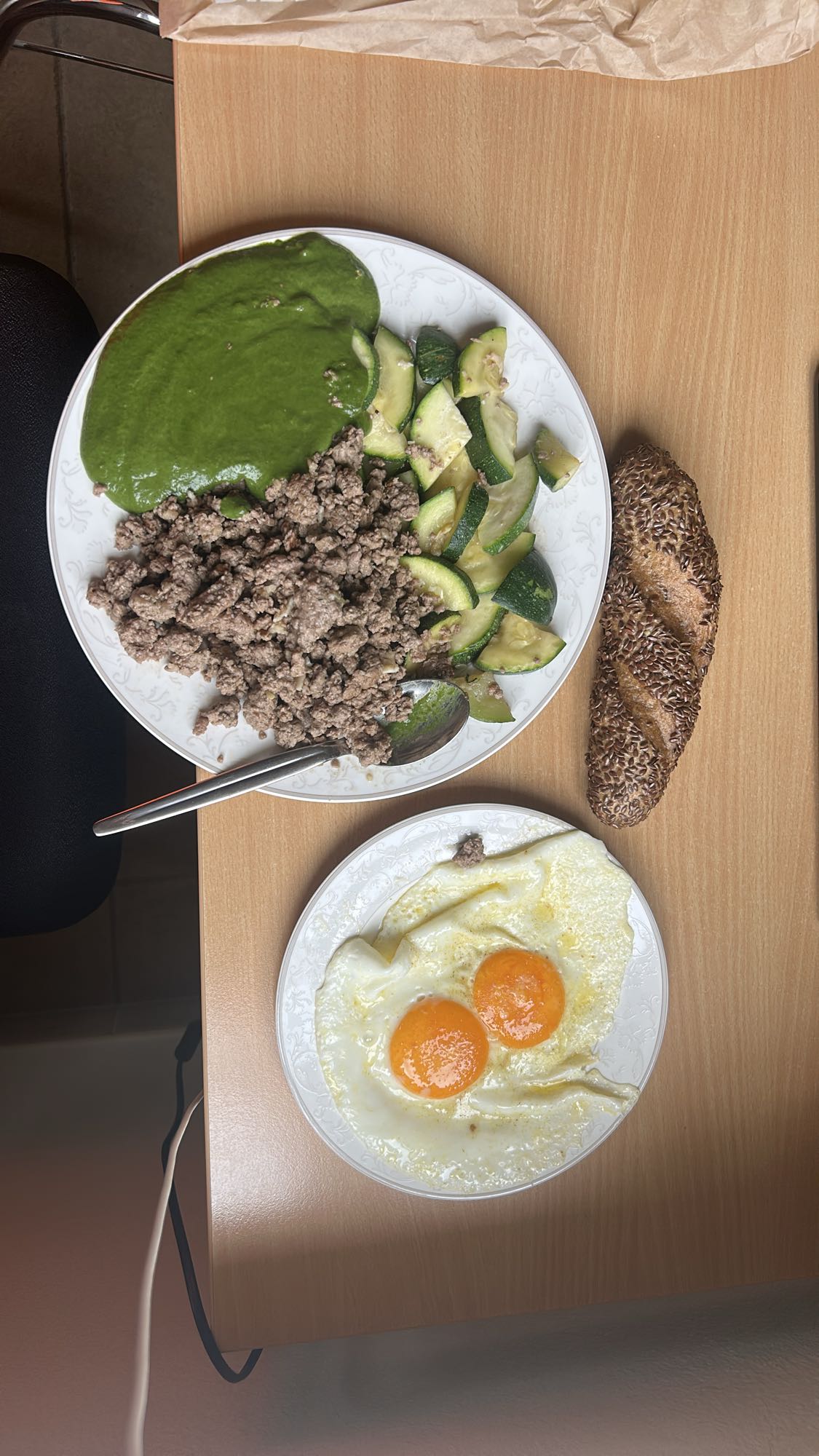 Etli Yumurta Tabağı