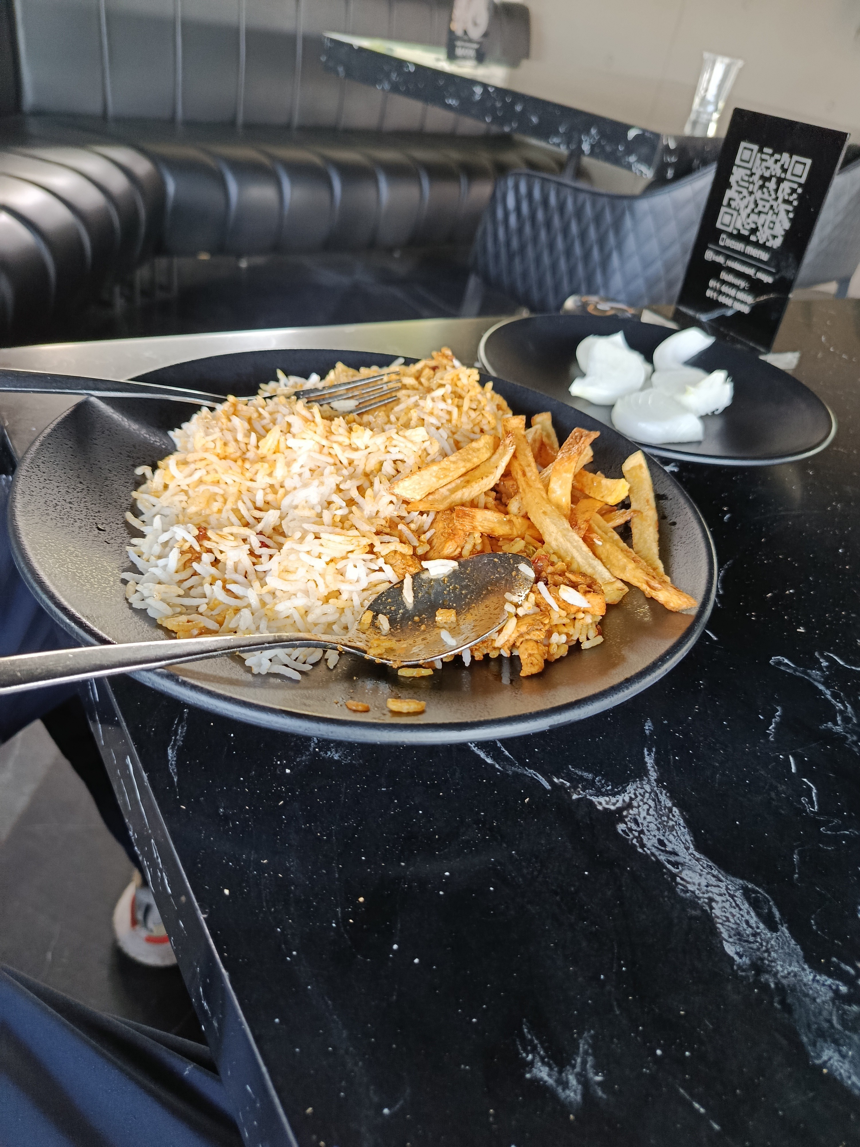 Rice with fries & chicken