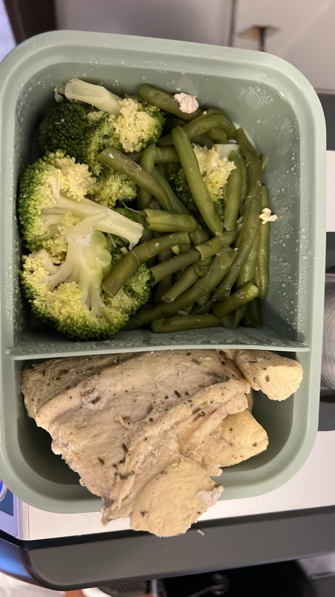 Tavuk ve Sebze Tabağı