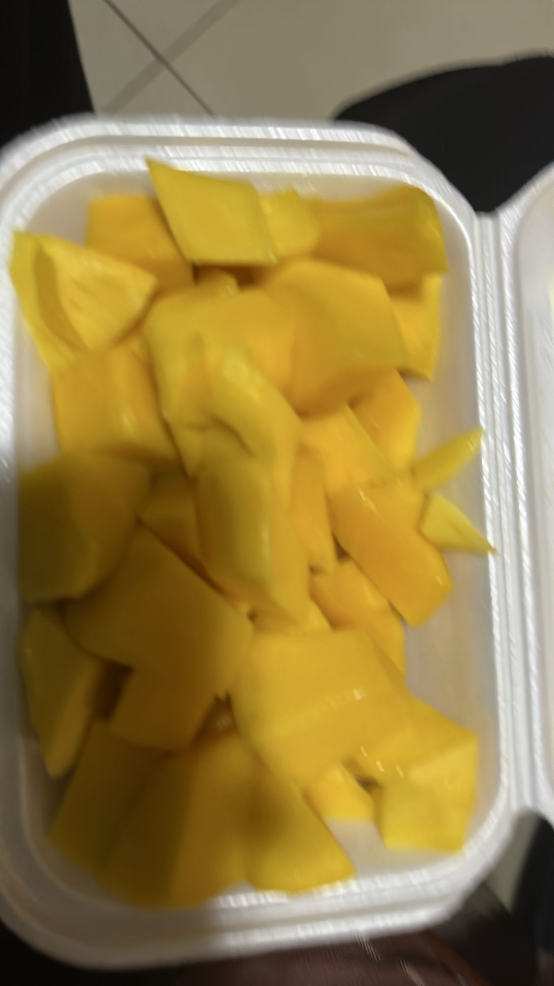 Fresh Mango Cubes