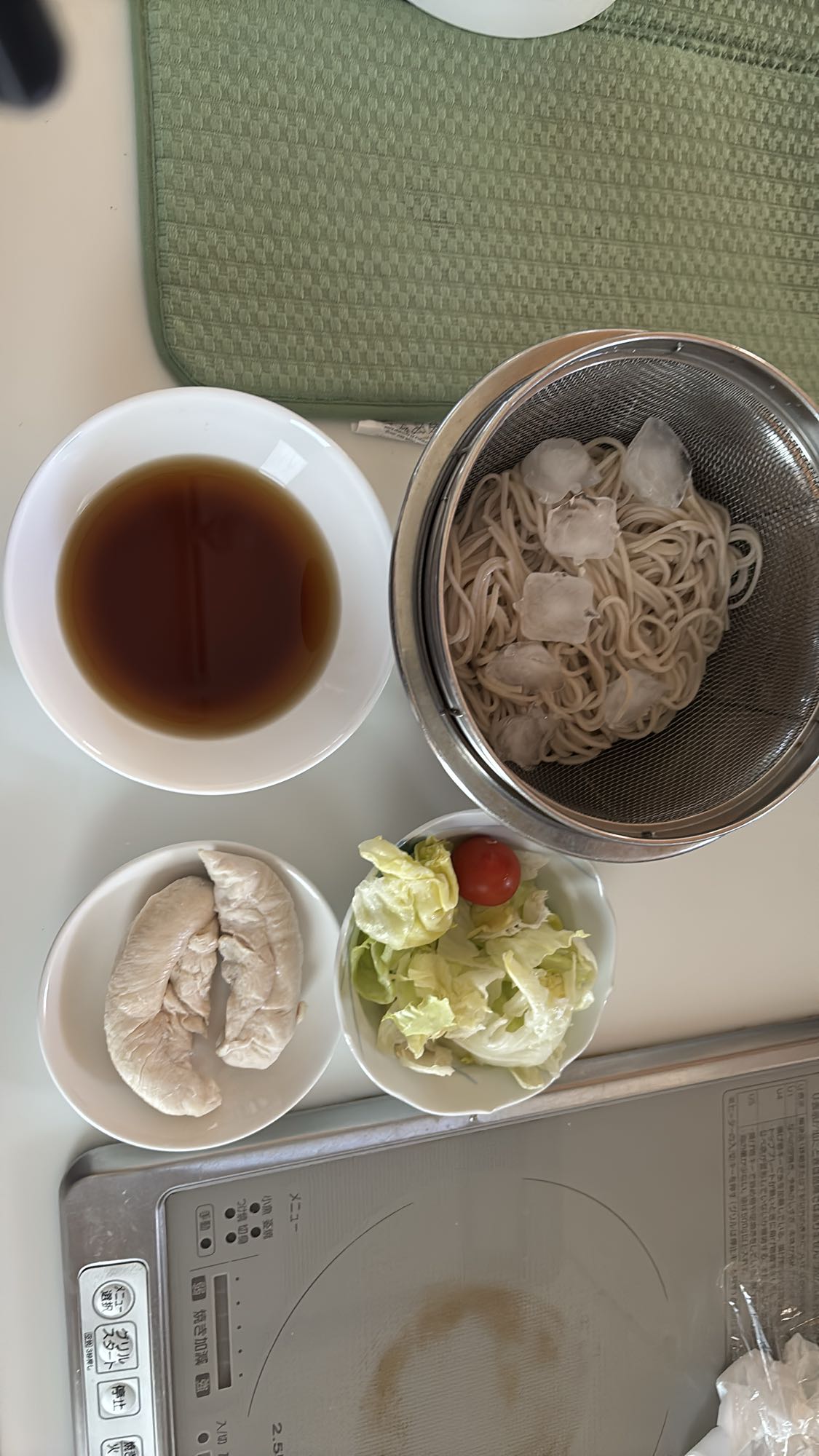 冷やしそばと鶏むね肉