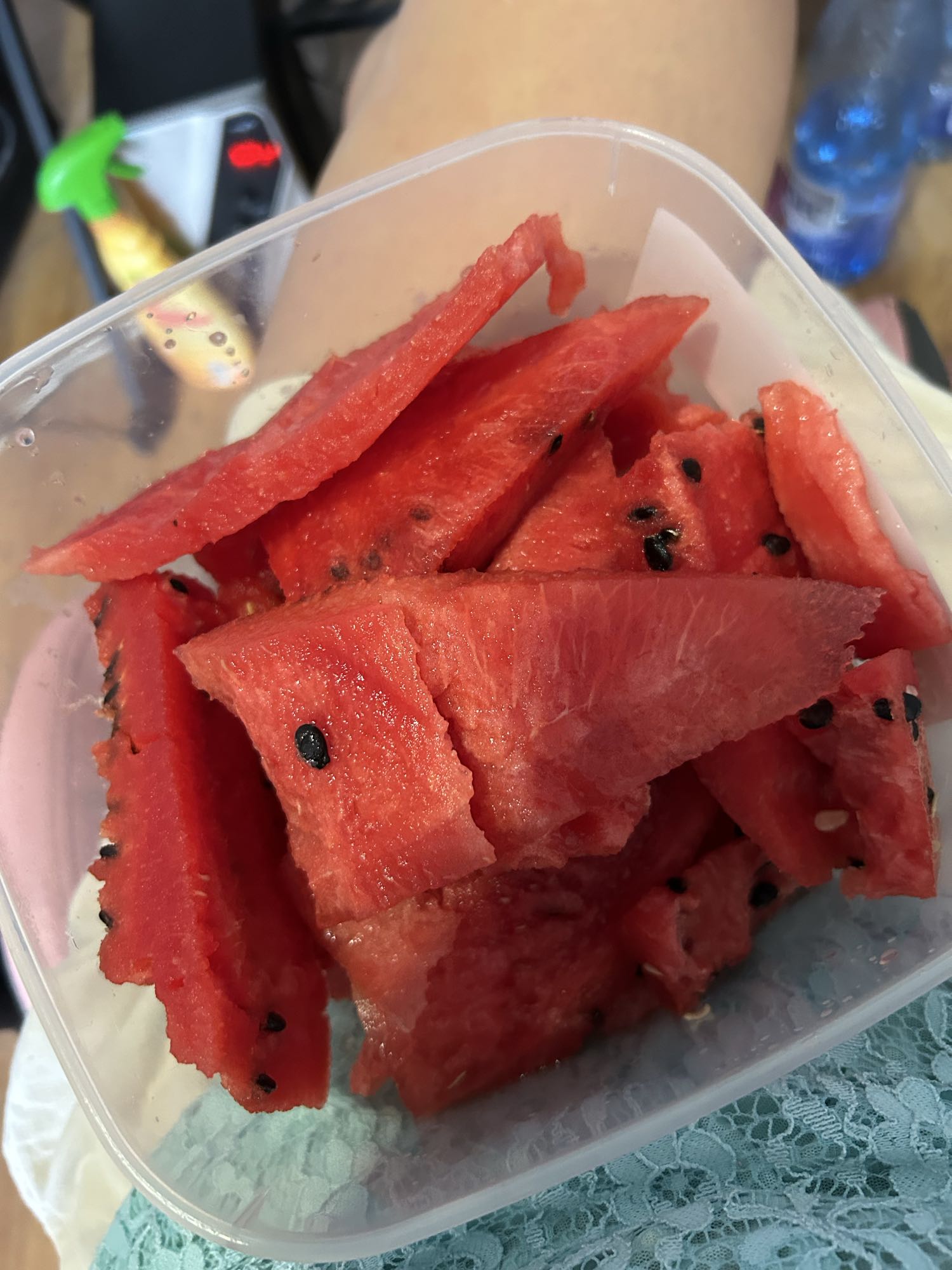 Felii de pepene roșu