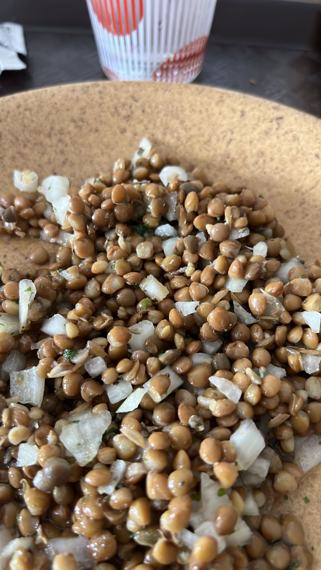 Salade de lentilles et oignons