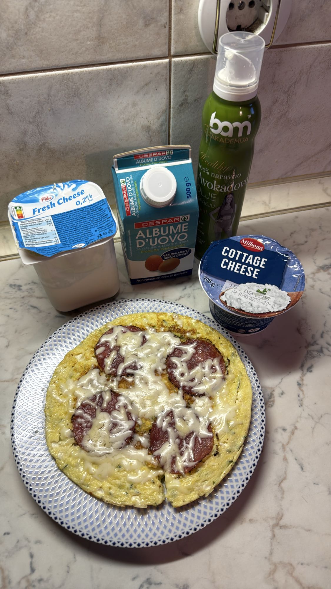 Egg white protein pizza