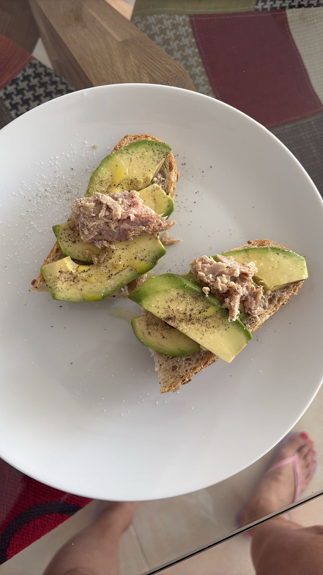 Avocado Tuna Toast