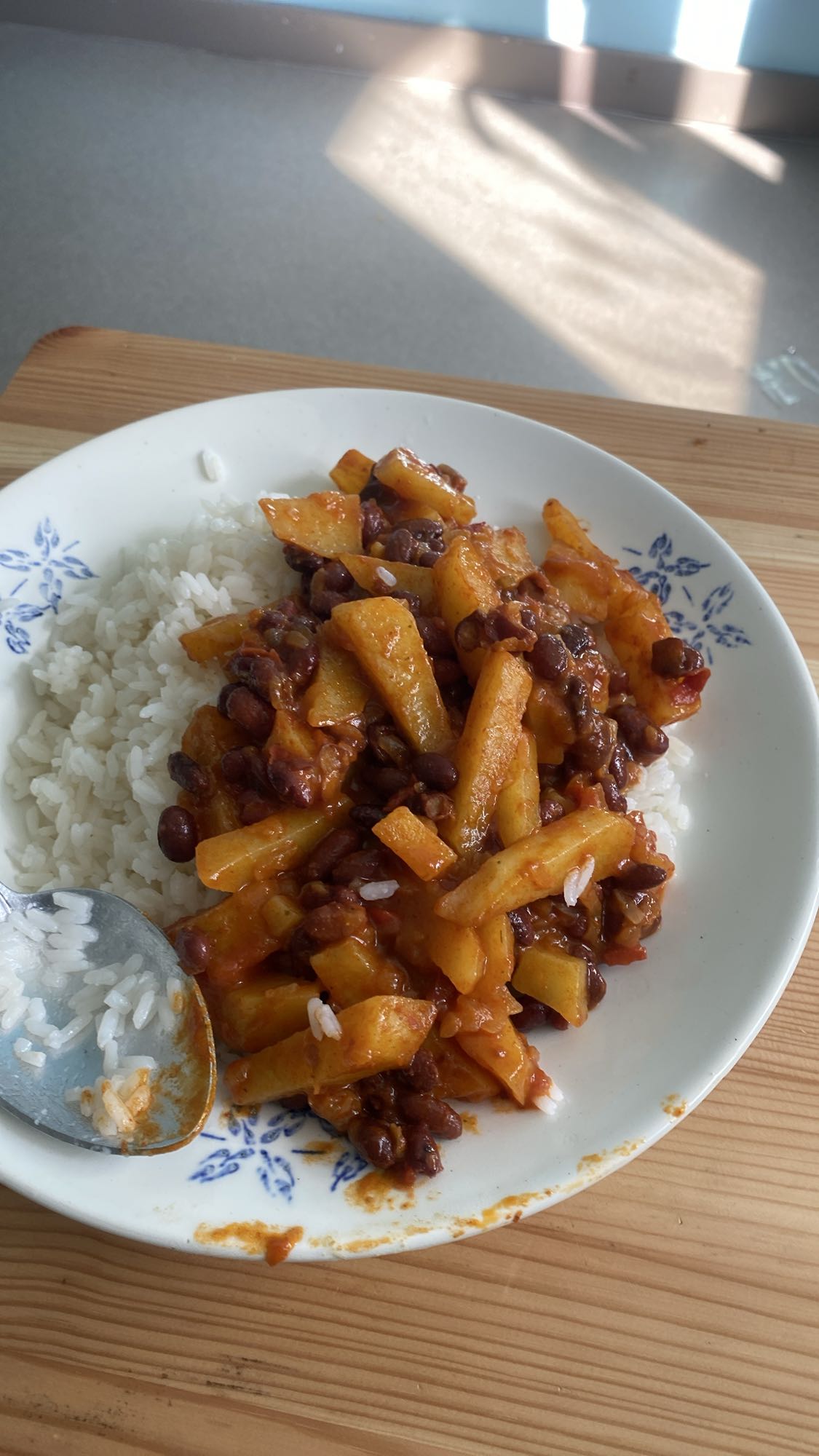 Rice with beans and potatoes