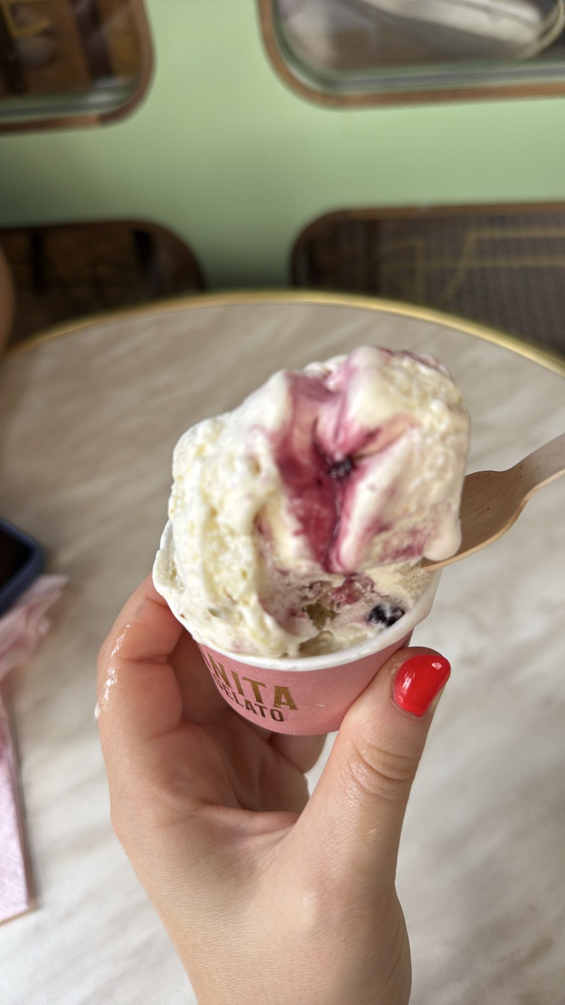 Fagylalt gyümölccsel