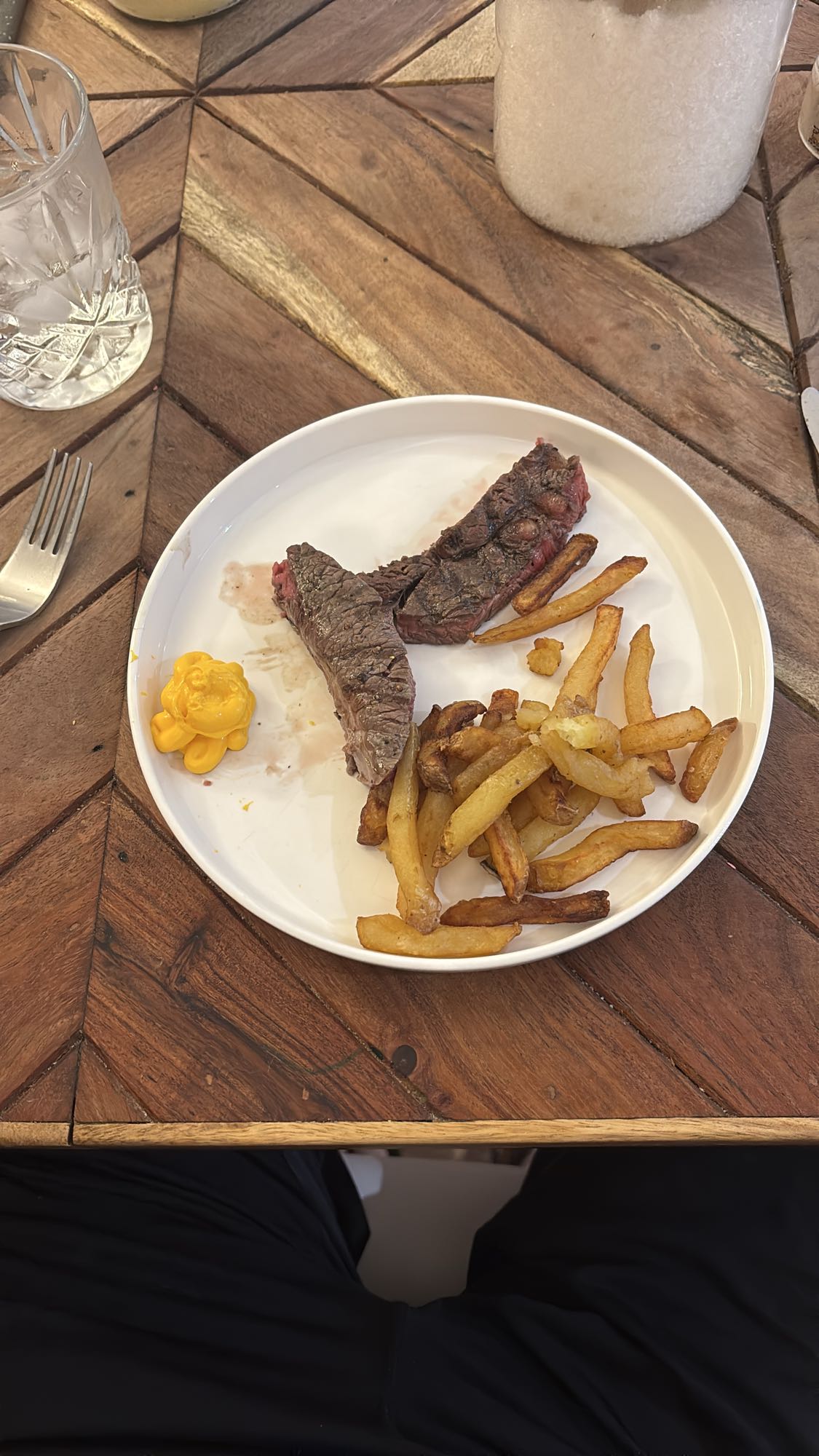 steak frites et sauce