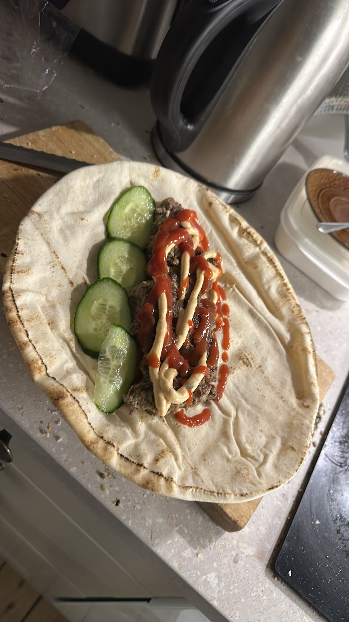 Kebabbröd med sås