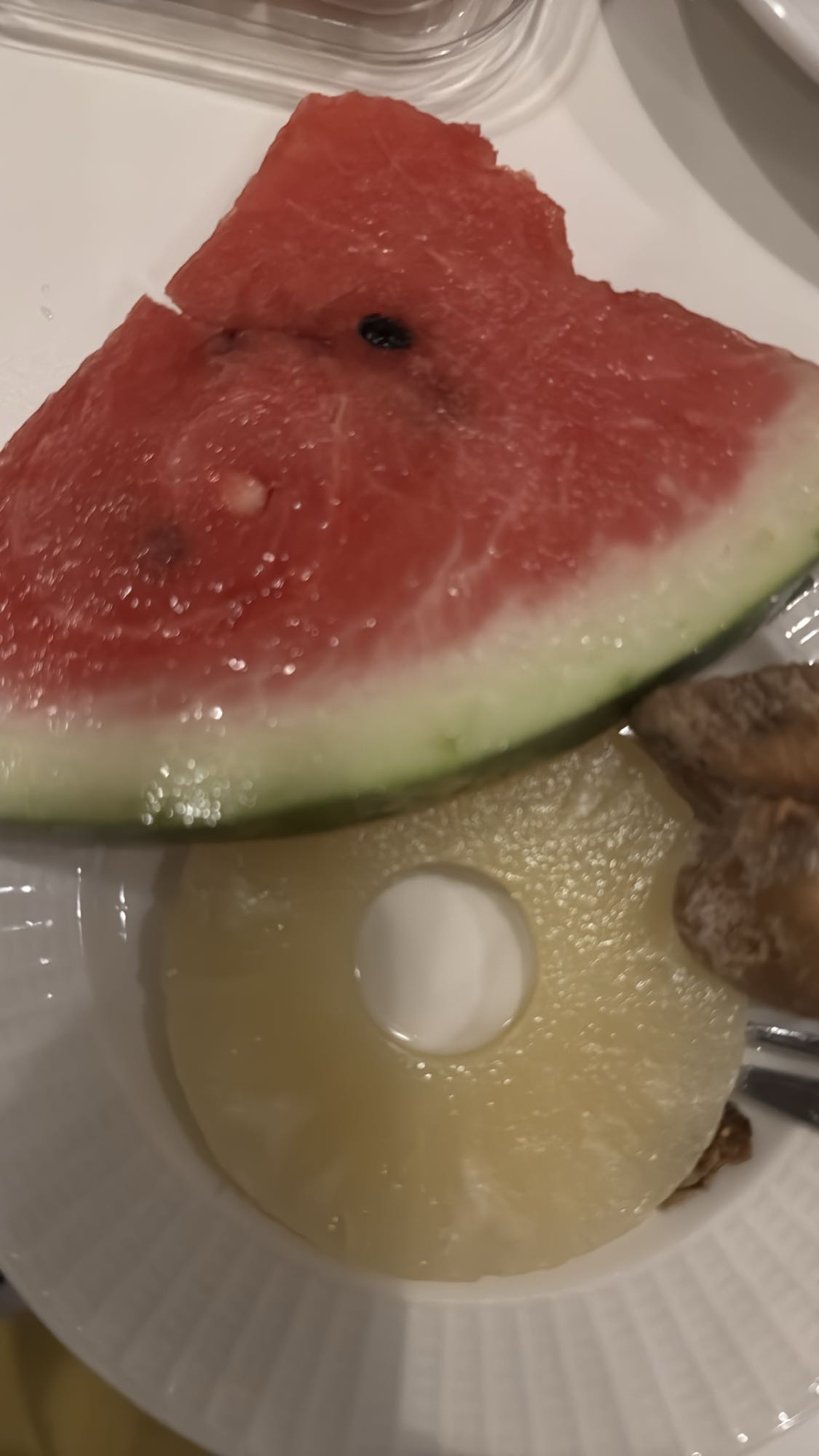 Fruktfat med melon & ananas