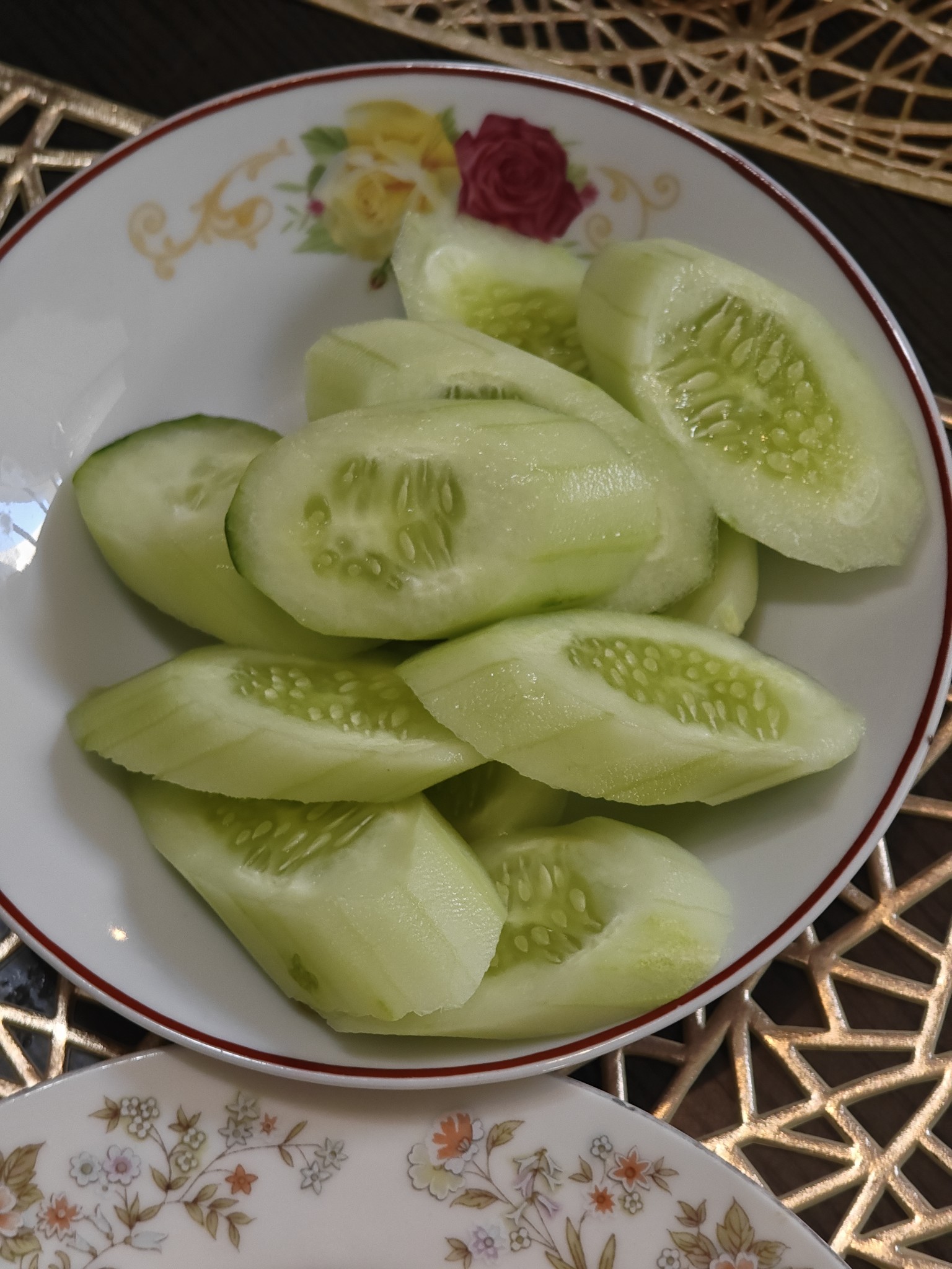 Sliced Cucumber Bowl