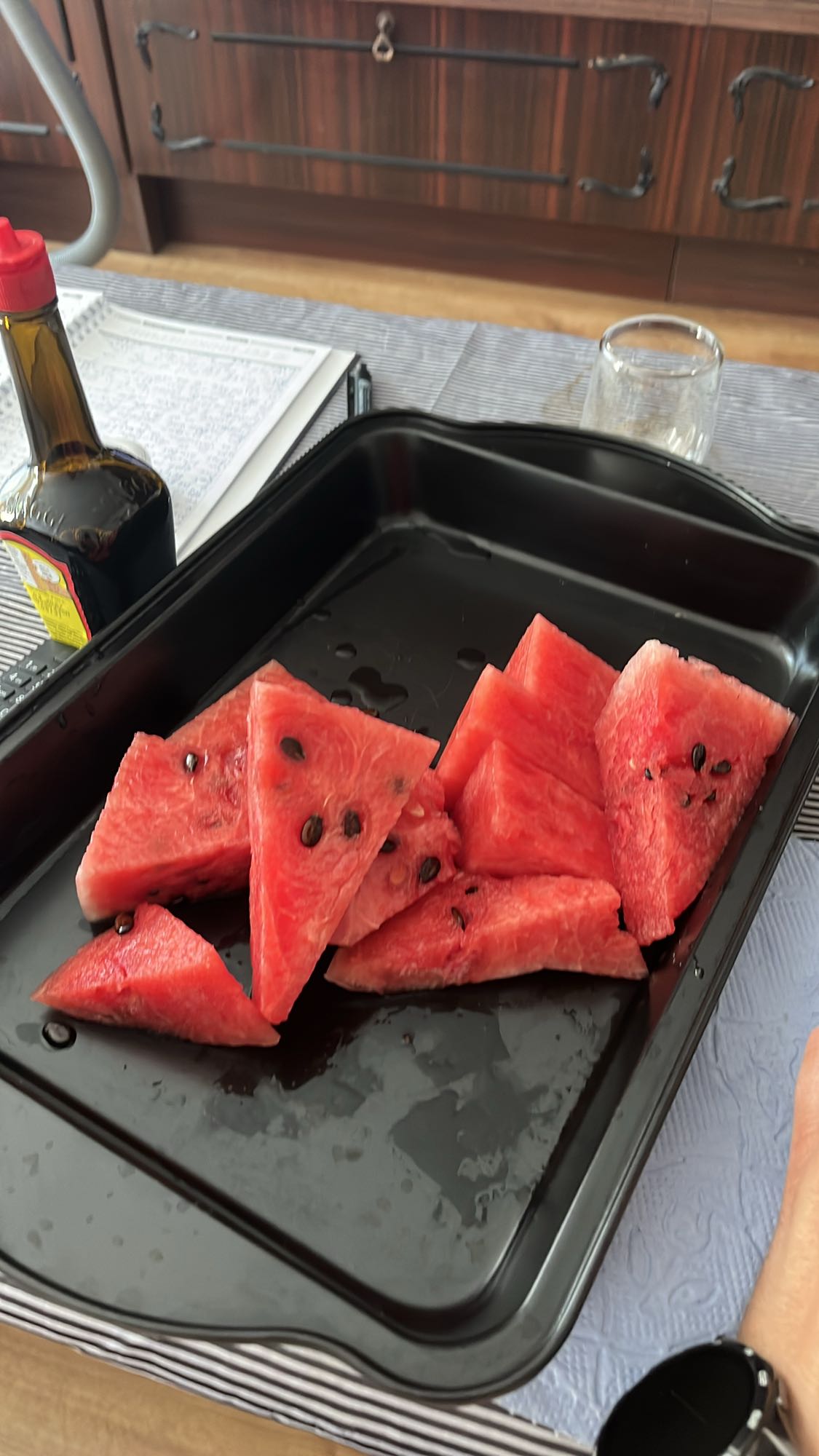 Диня на парчета