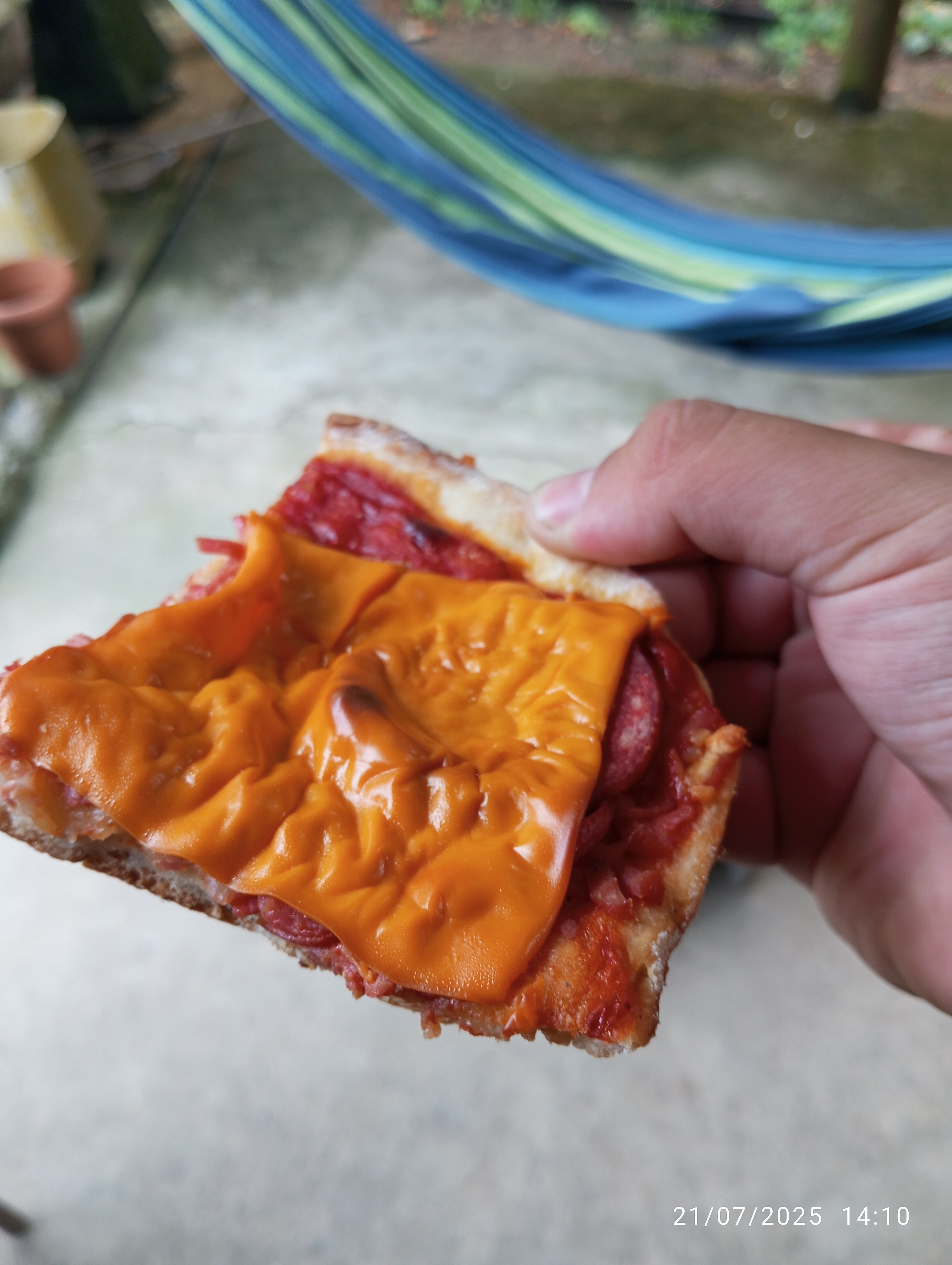 Error analyzing image