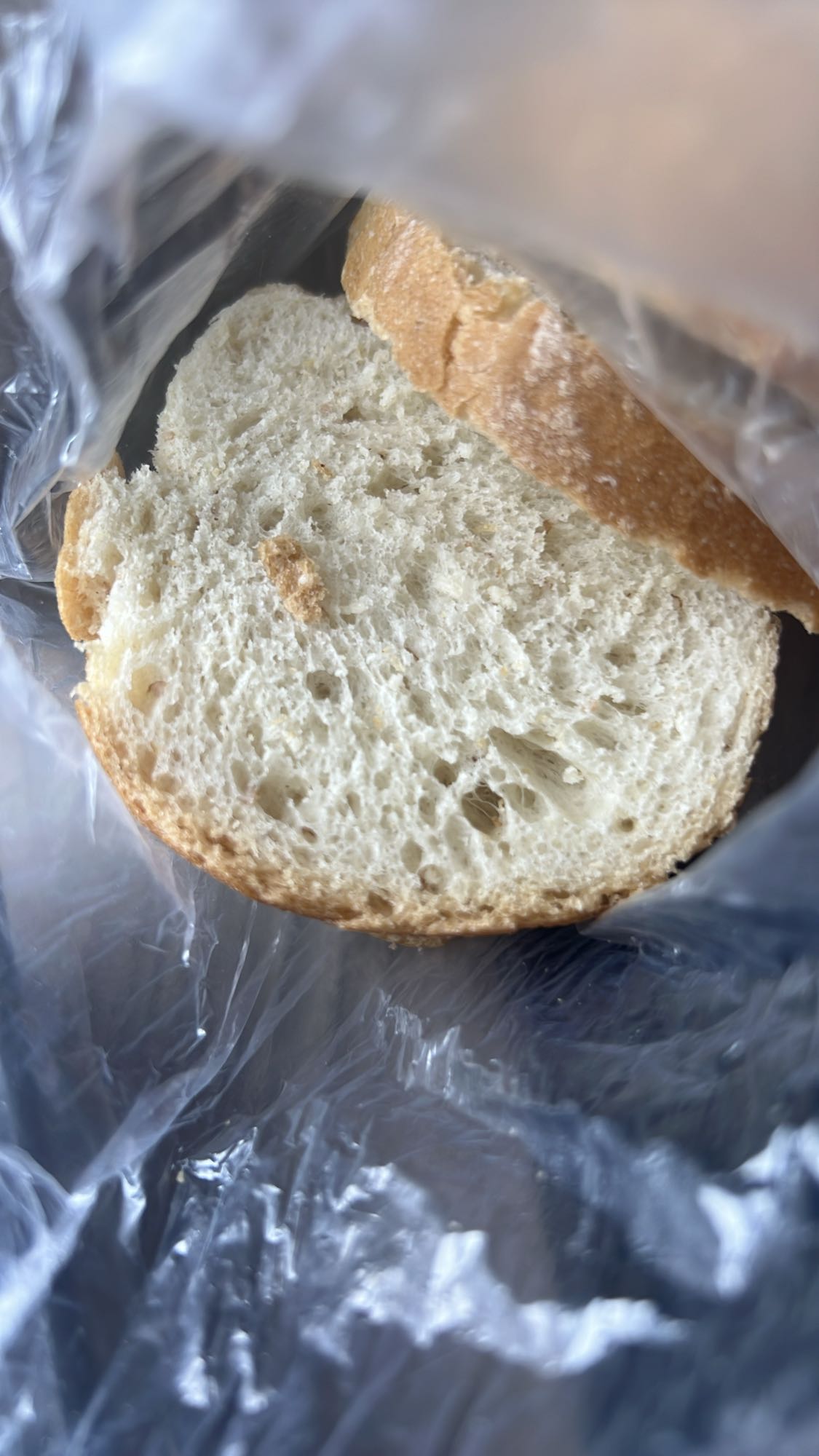 Felii de pâine albă