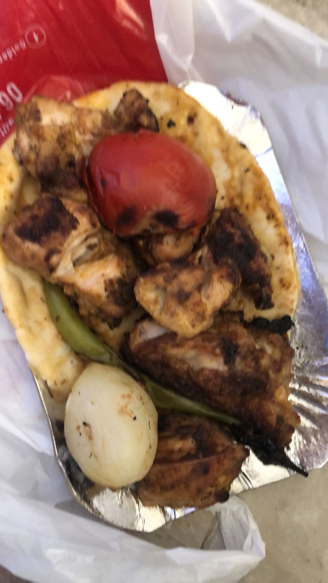 دجاج مشوي مع خبز