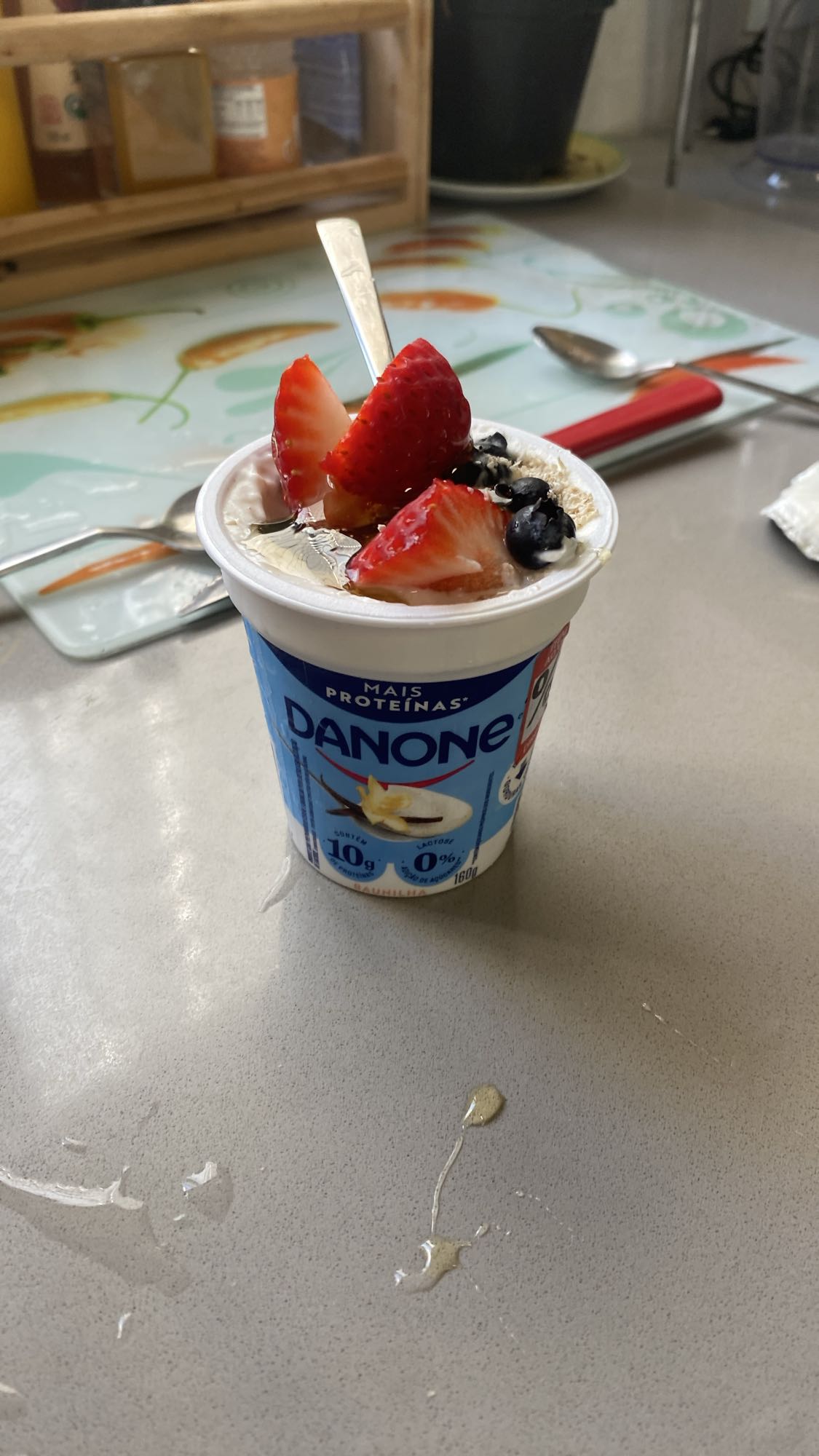 Iogurte com frutas