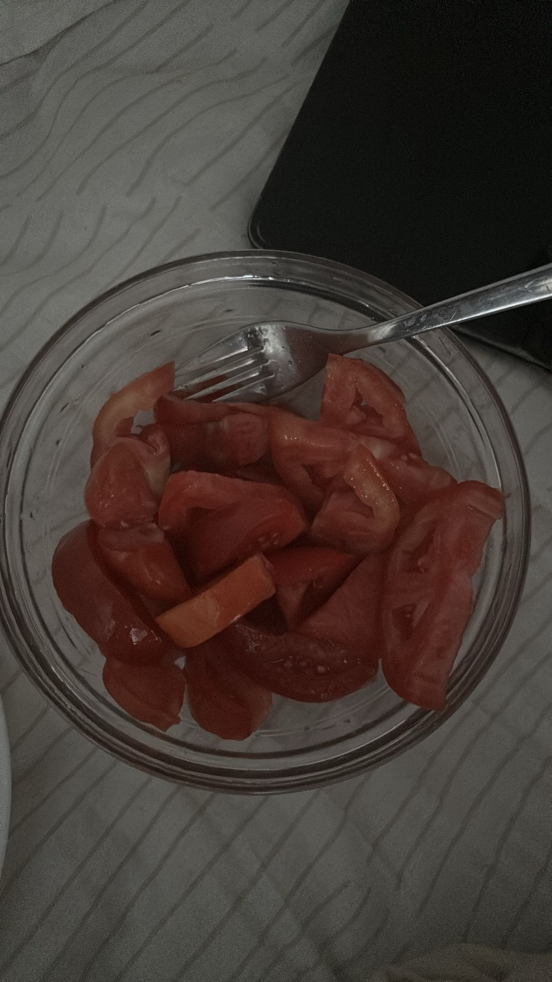 Tomato salad bowl