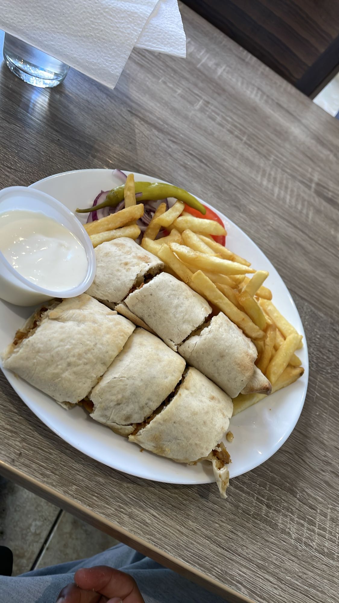 Kebabrulle med pommes