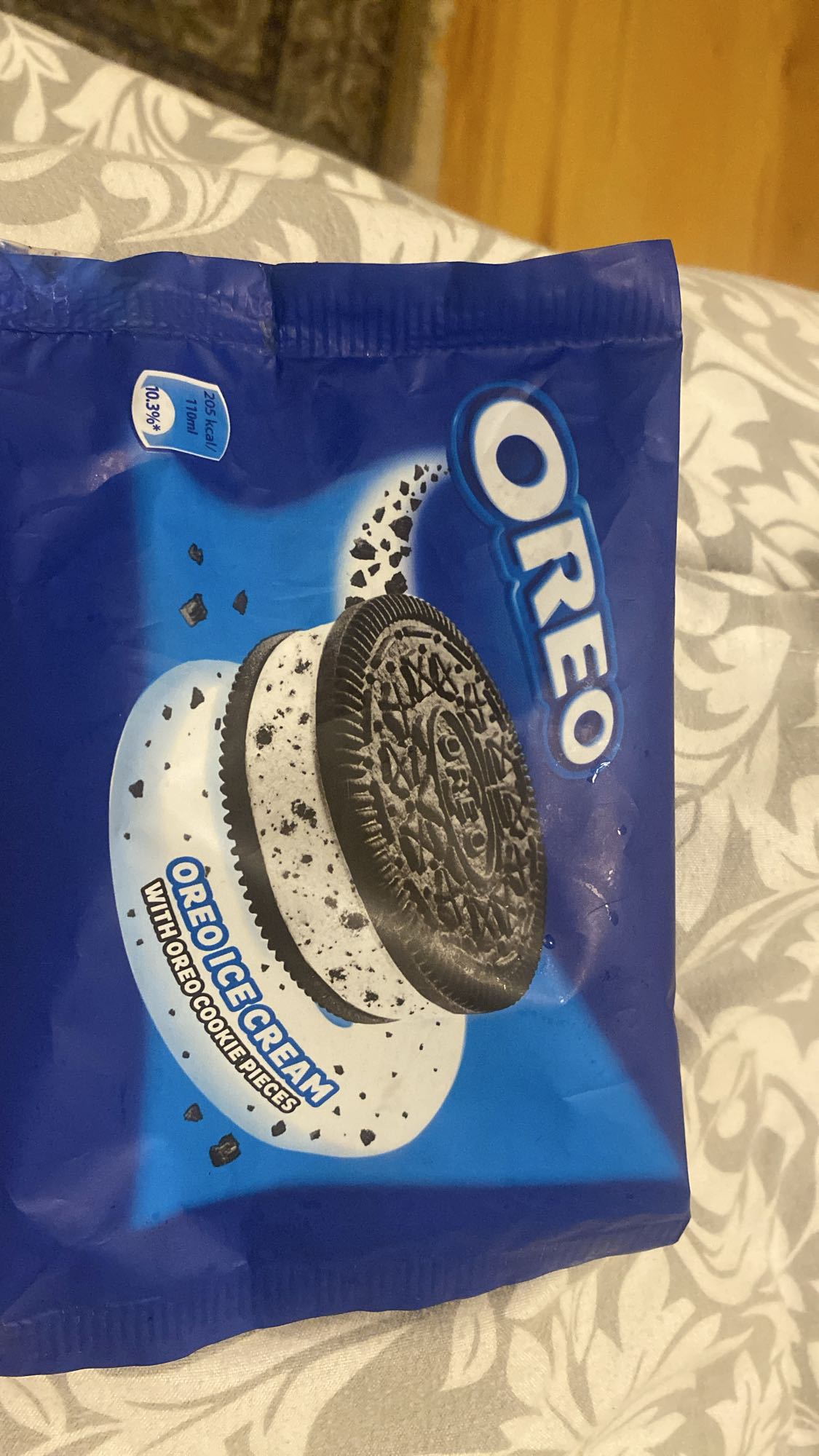 Oreo ice cream sandwich