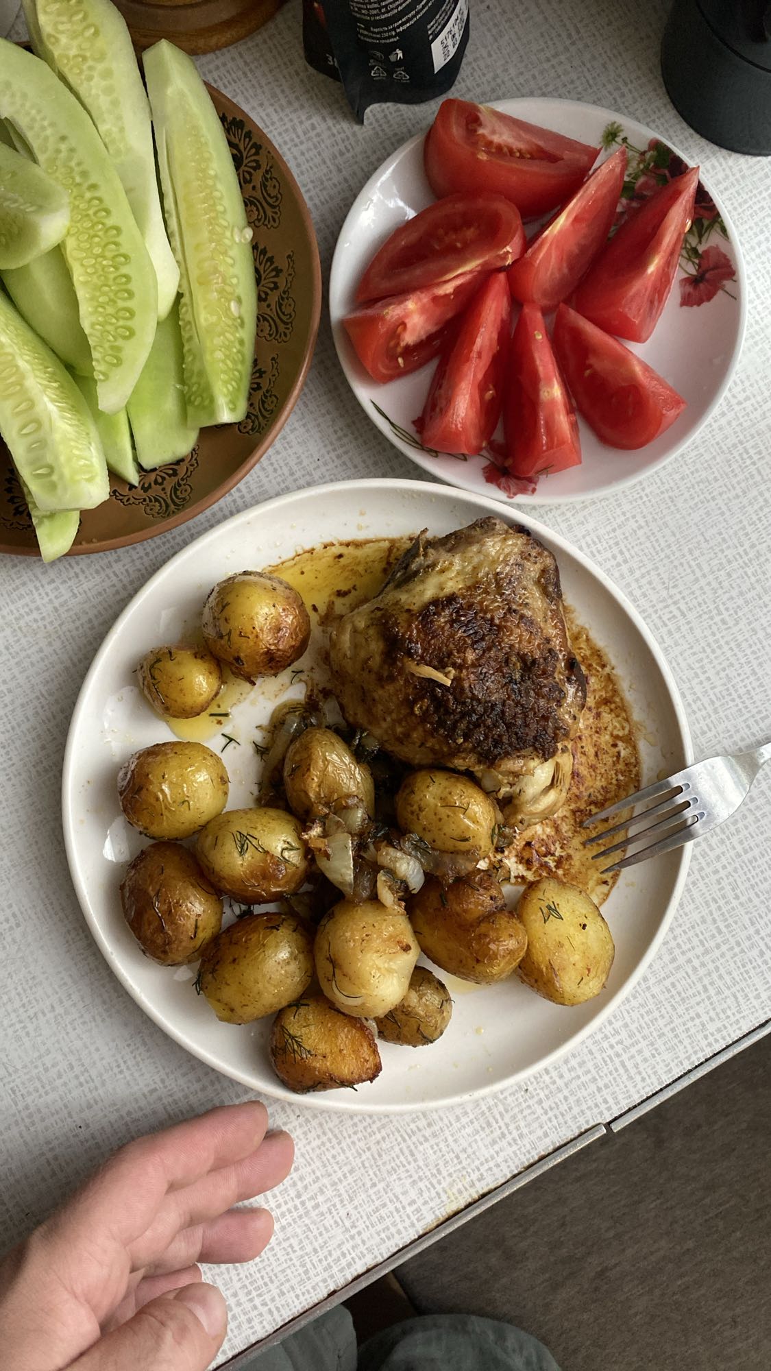 Курица с картошкой и овощами