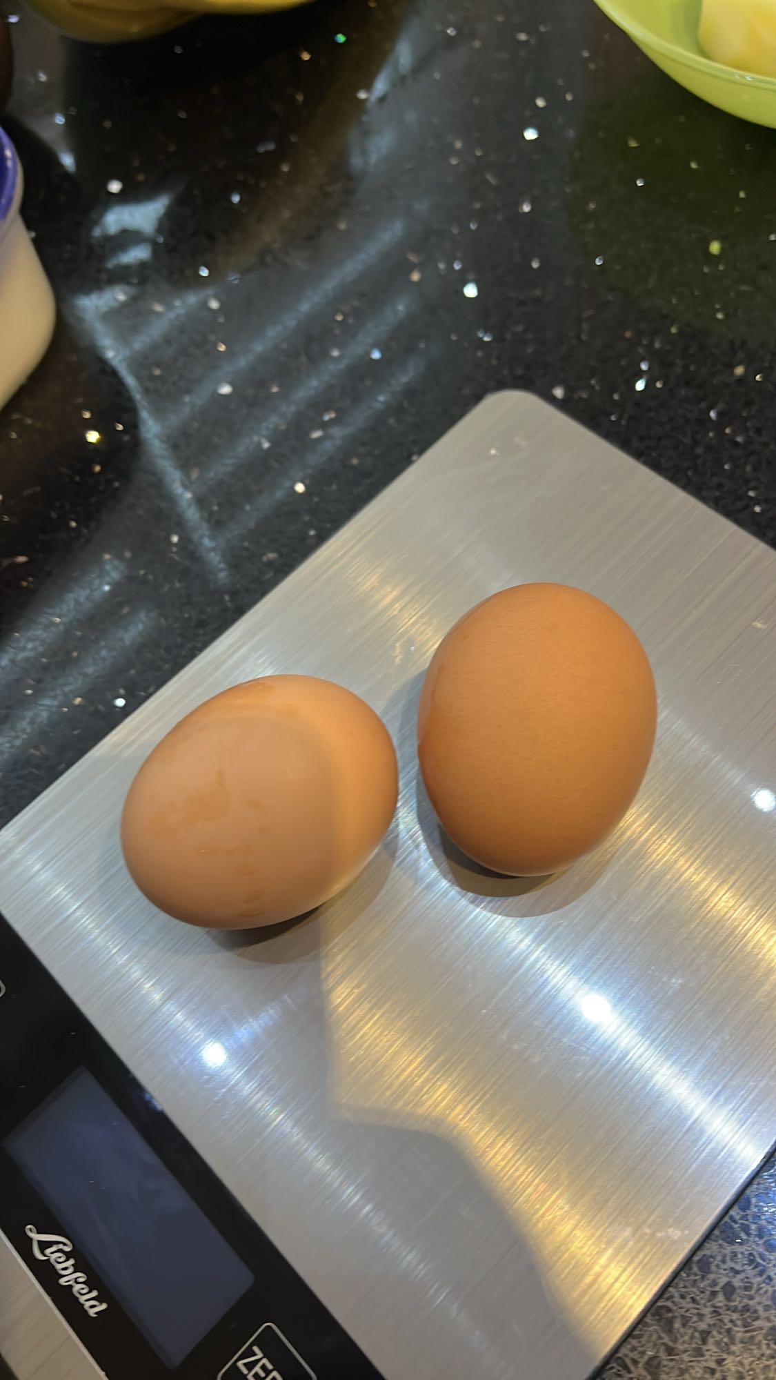 Dwa jajka na twardo