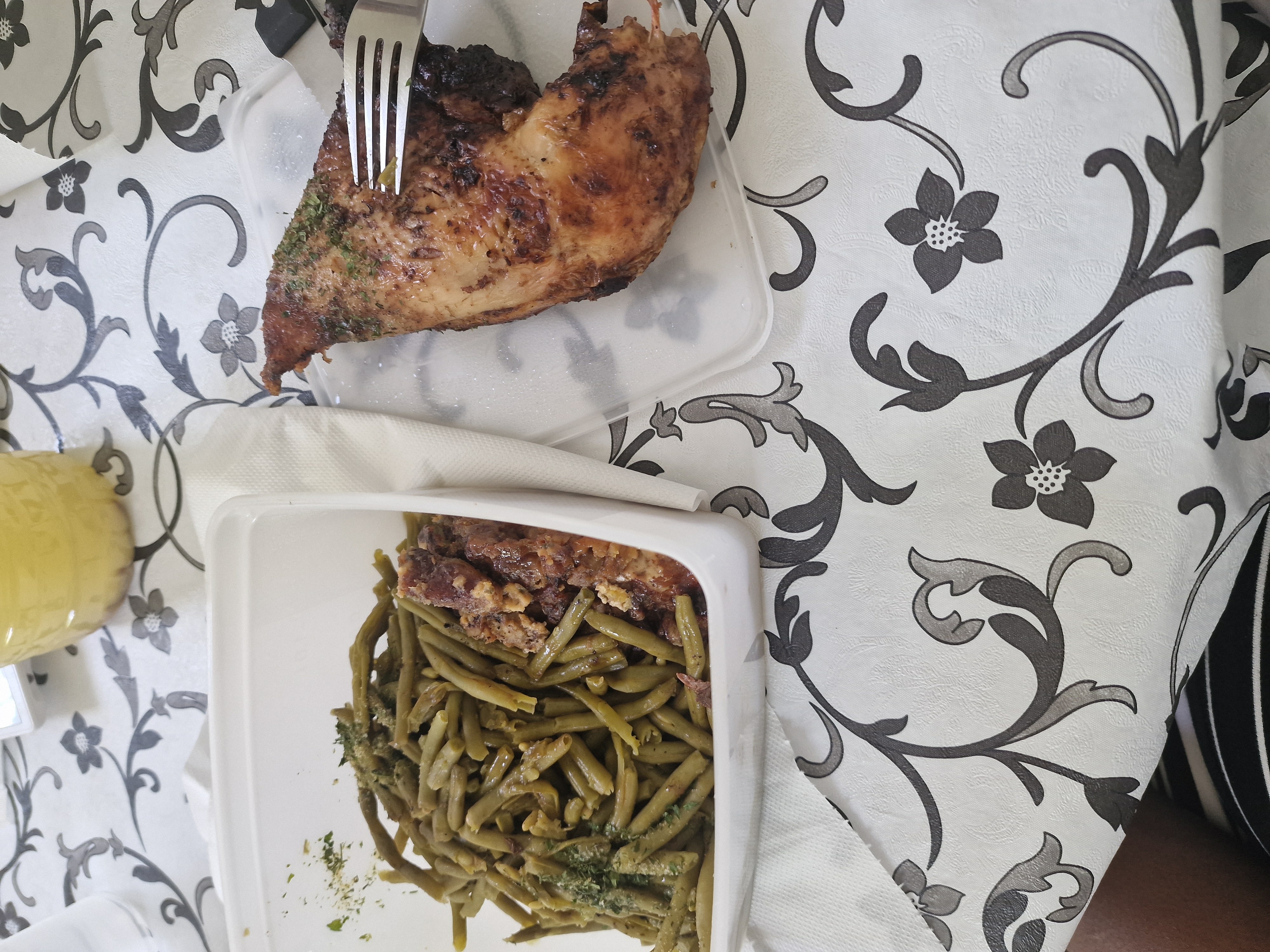 Poulet rôti et haricots verts