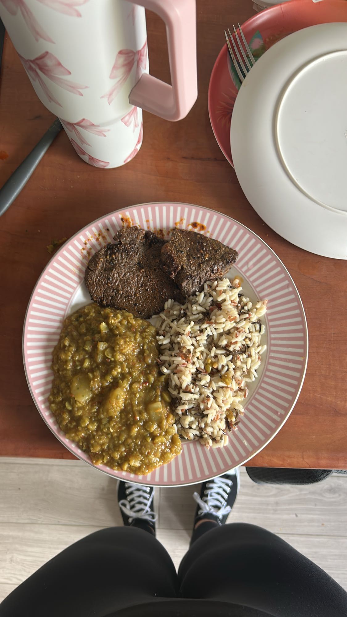 rijst, linzenstoof en rundvlees