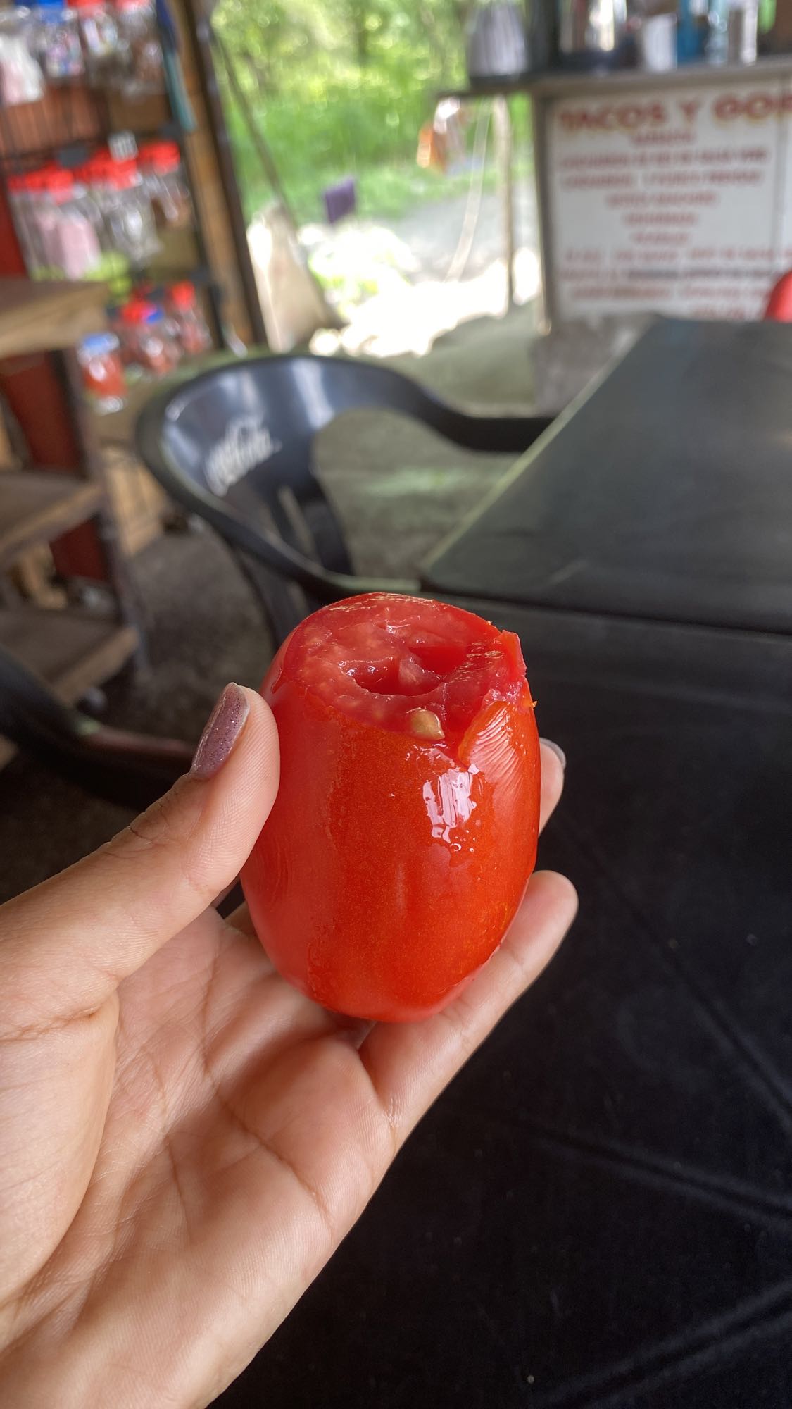 Tomate fresco entero