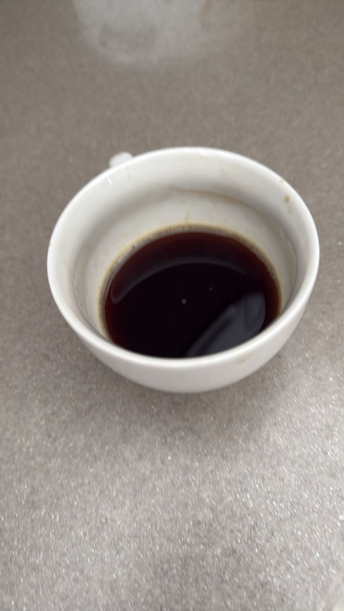 Cafea neagră simplă