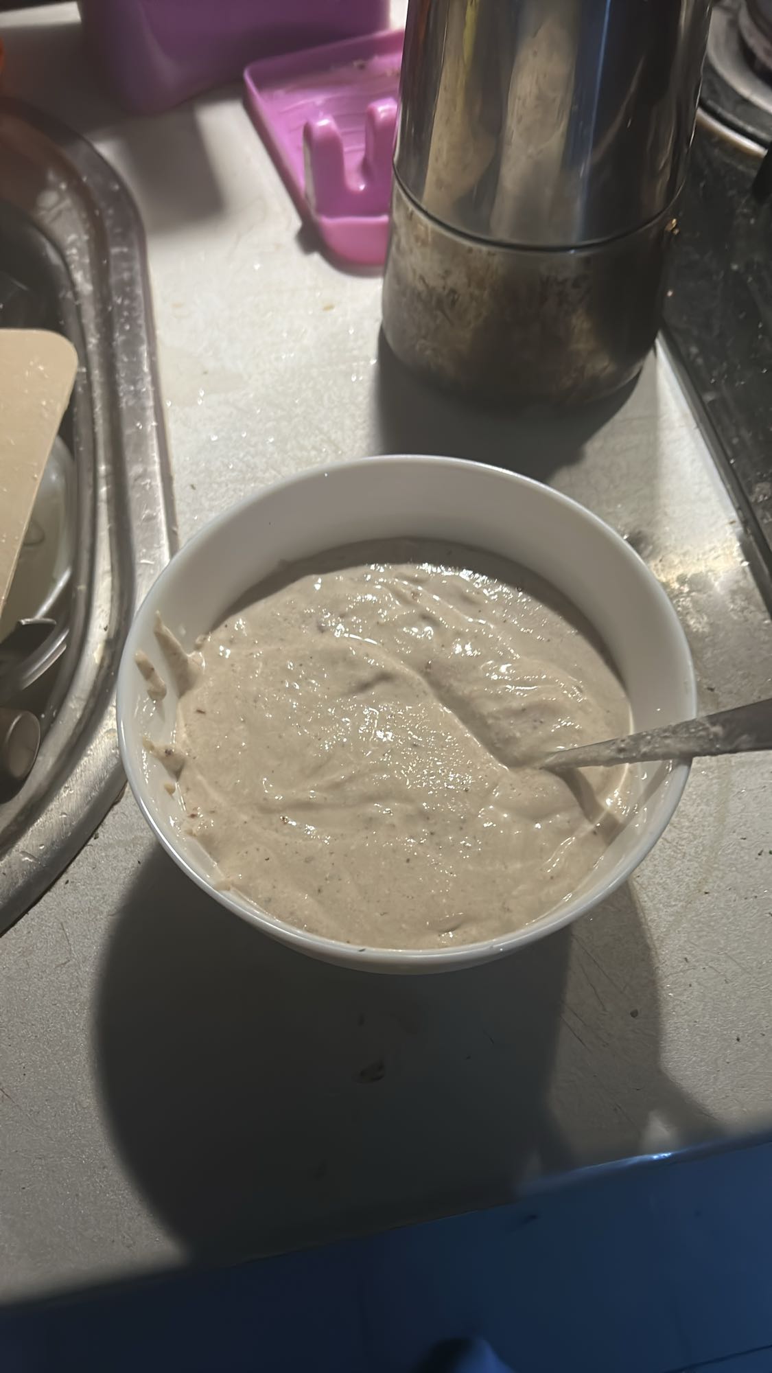 Protein fruit bowl with dairy and dates