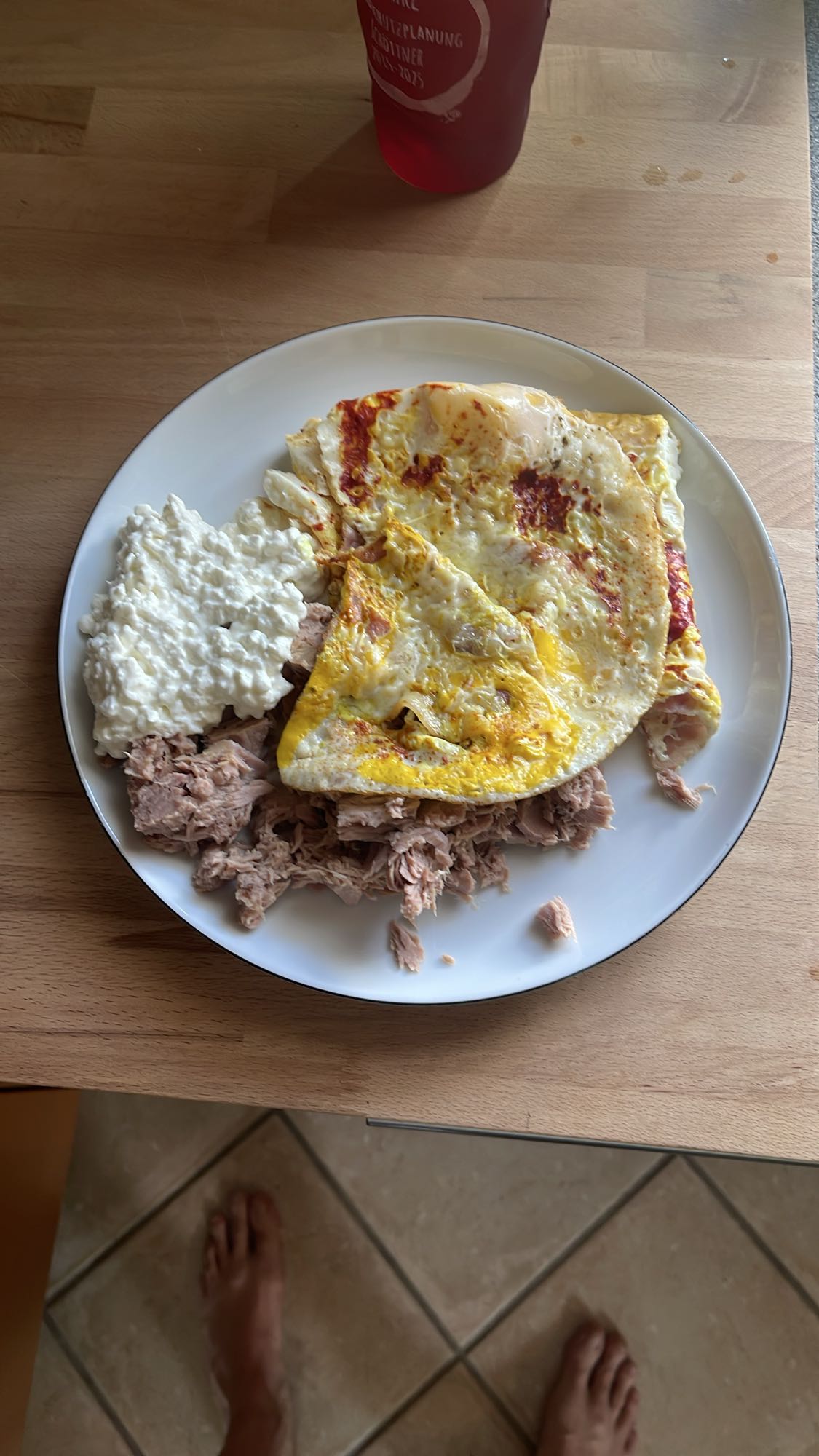 Omelett mit Thunfisch und Hüttenkäse