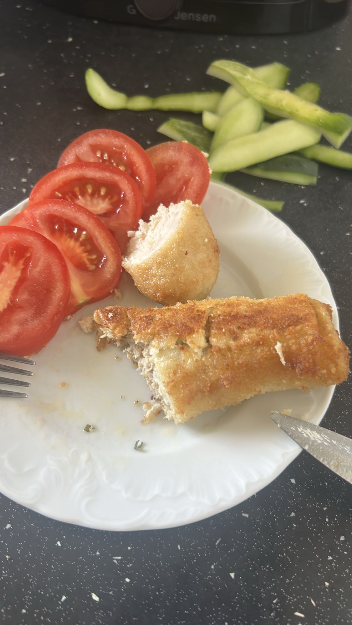 Roladka z kurczaka i warzywa