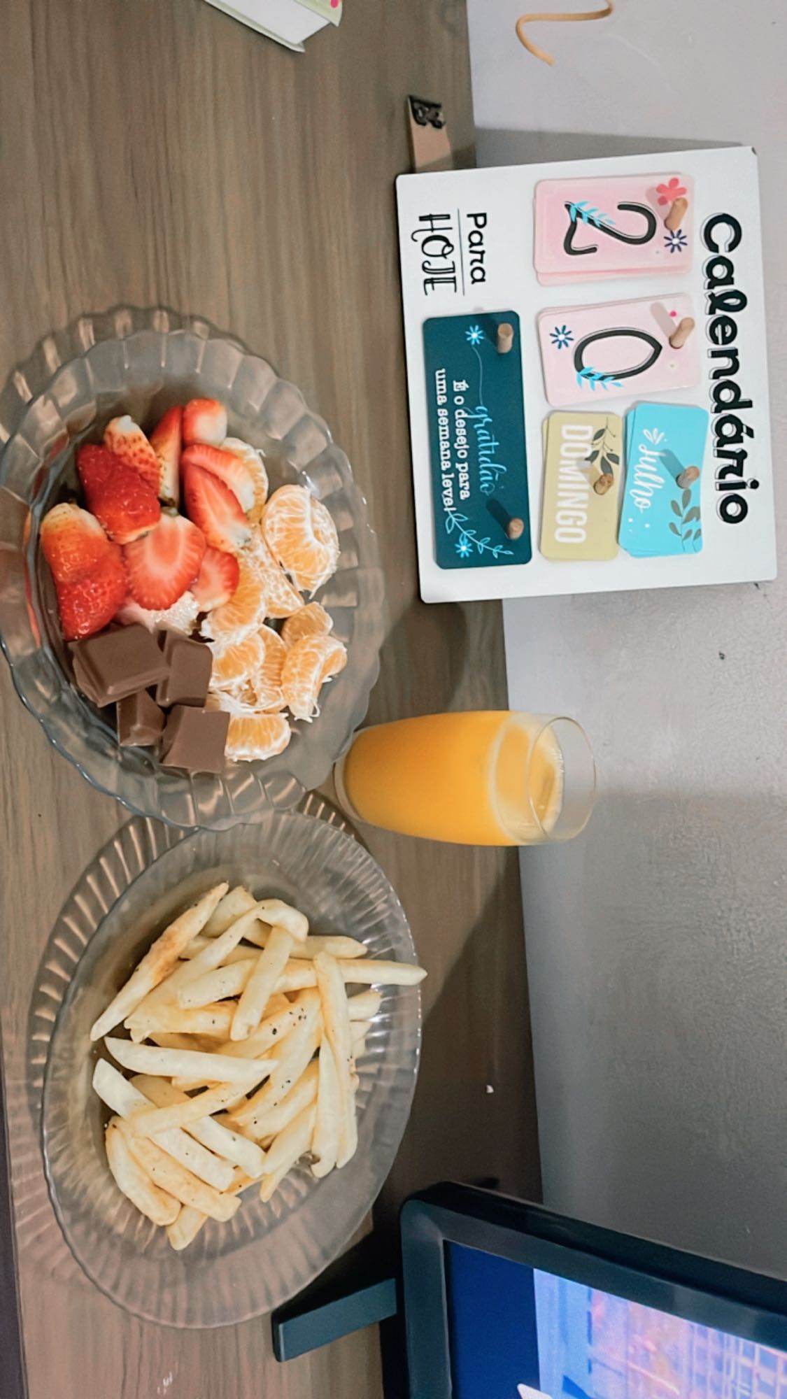 Lanche com frutas e batata