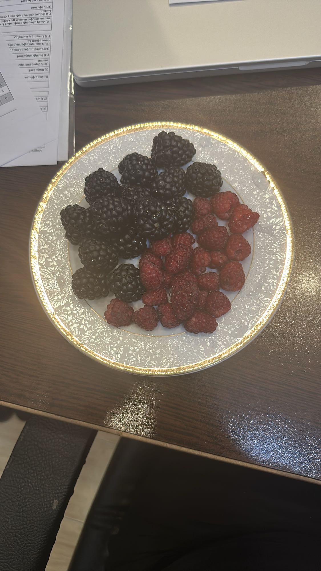 Mixed Berries Plate