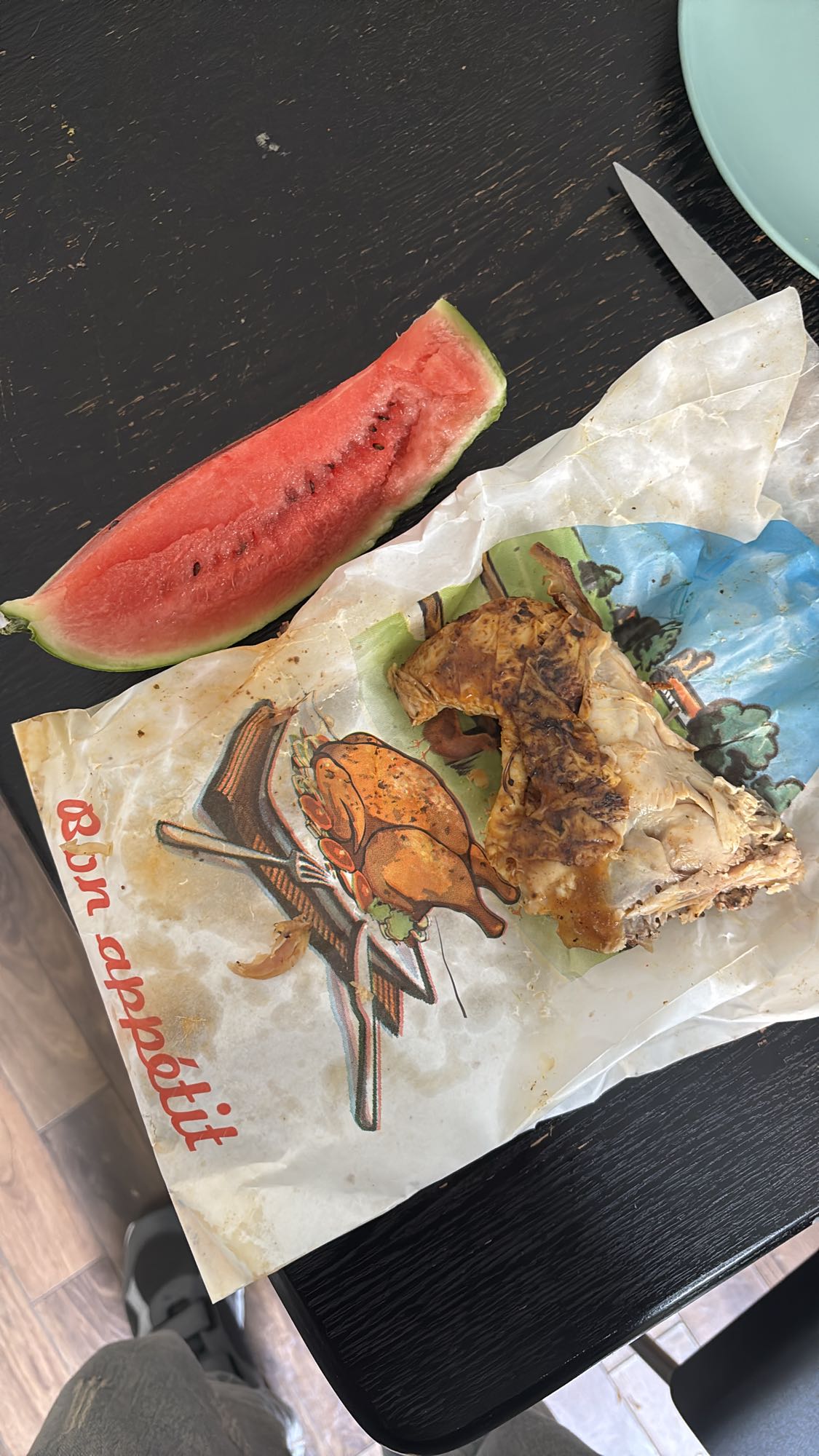 Poulet rôti et pastèque