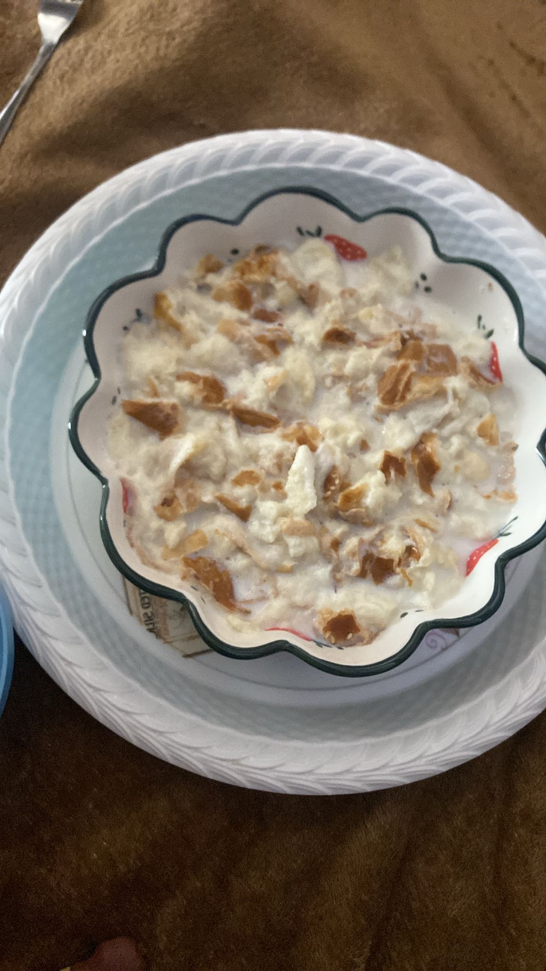 فتة خبز بالحليب