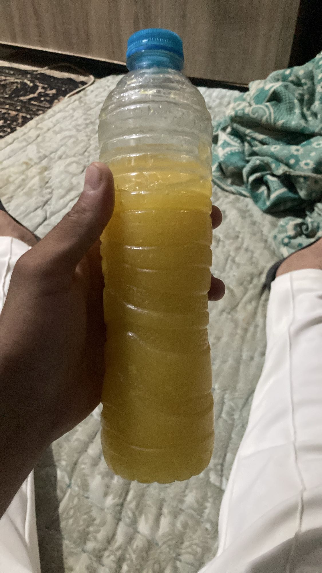 عصير برتقال طبيعي